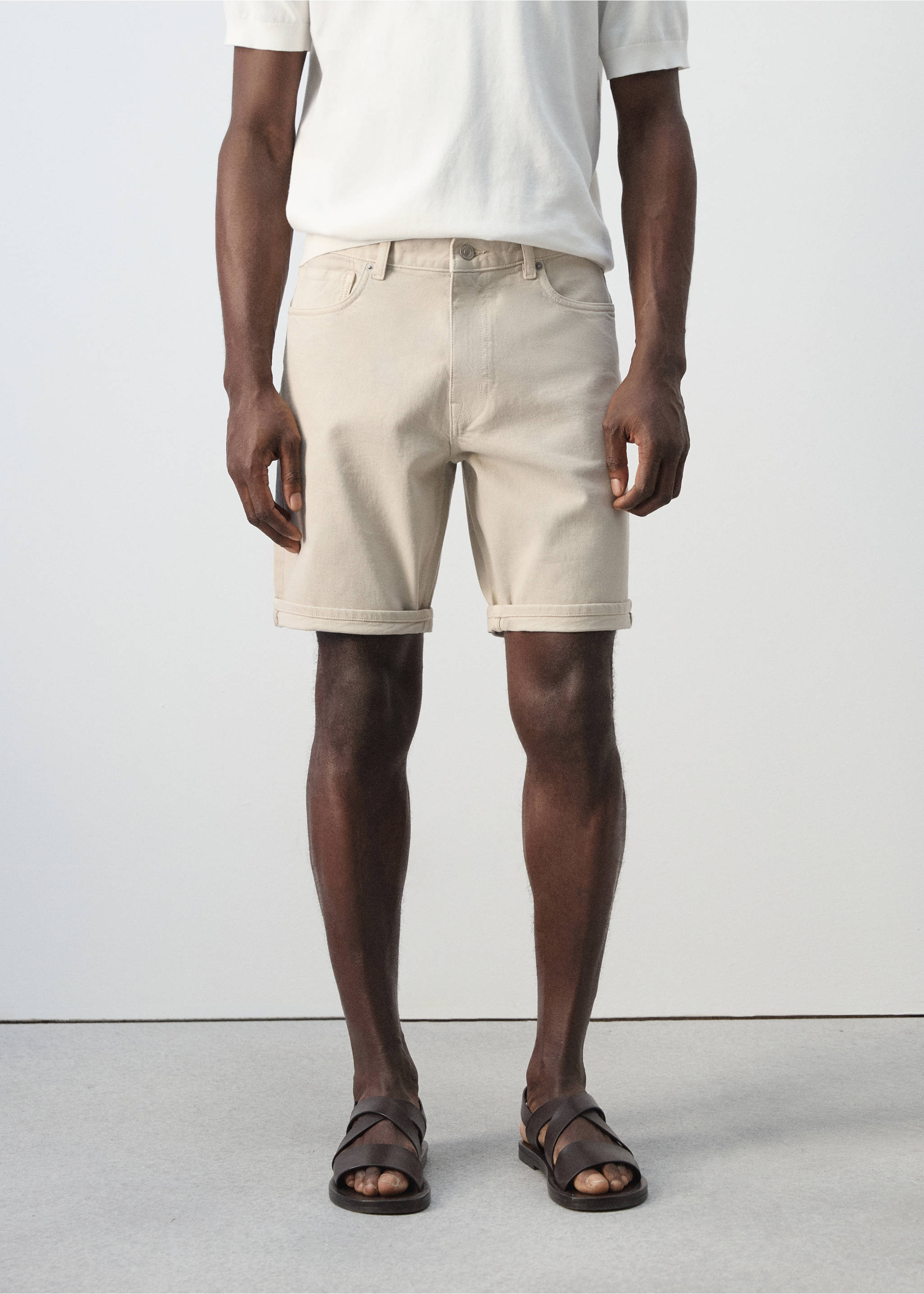 Bermuda en jean slim fit - Plan moyen, Beige. Ref: 27087894-00.