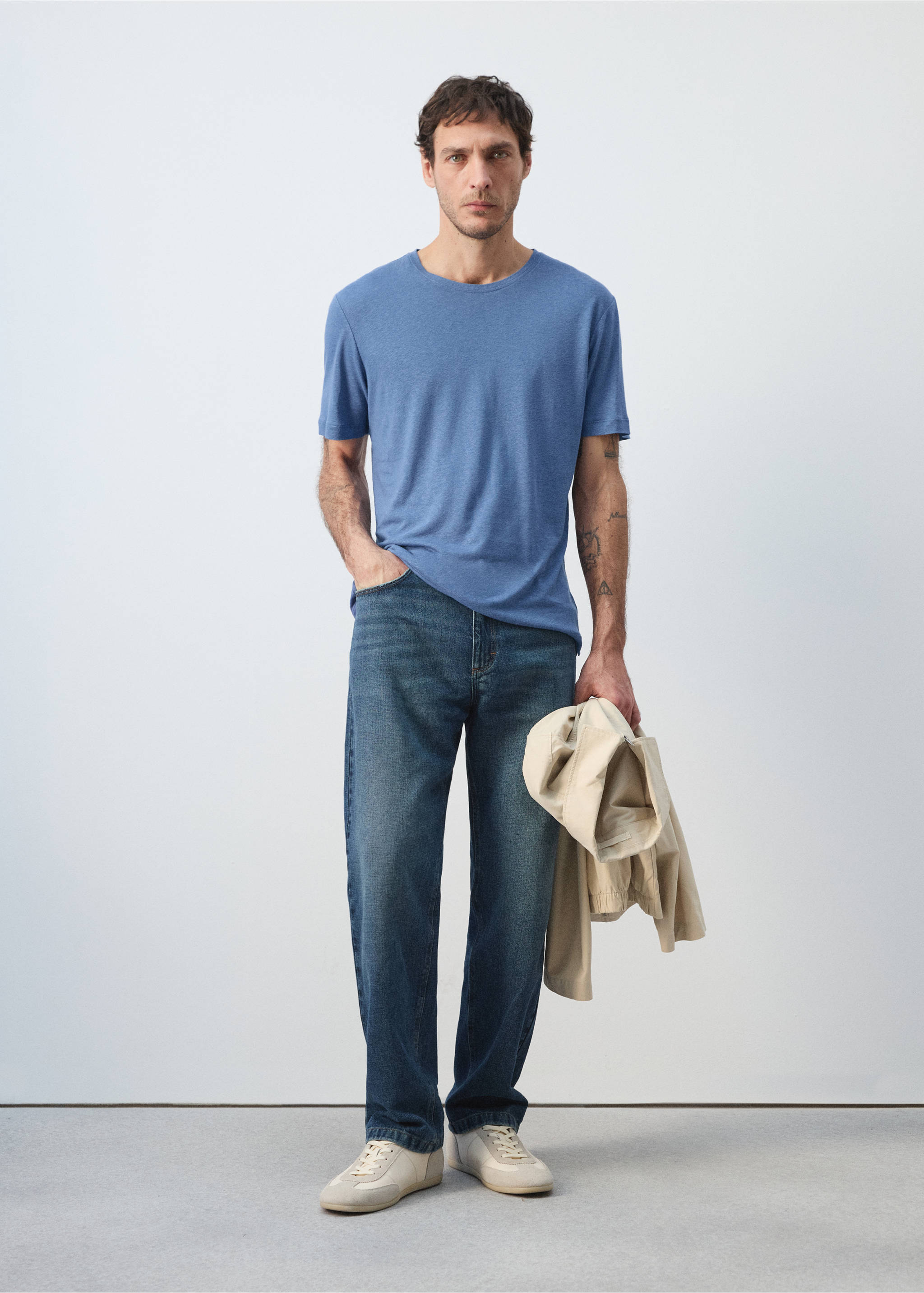 Льняная футболка slim fit - Общий план, Синий фарфор. Ref: 27087895-00.