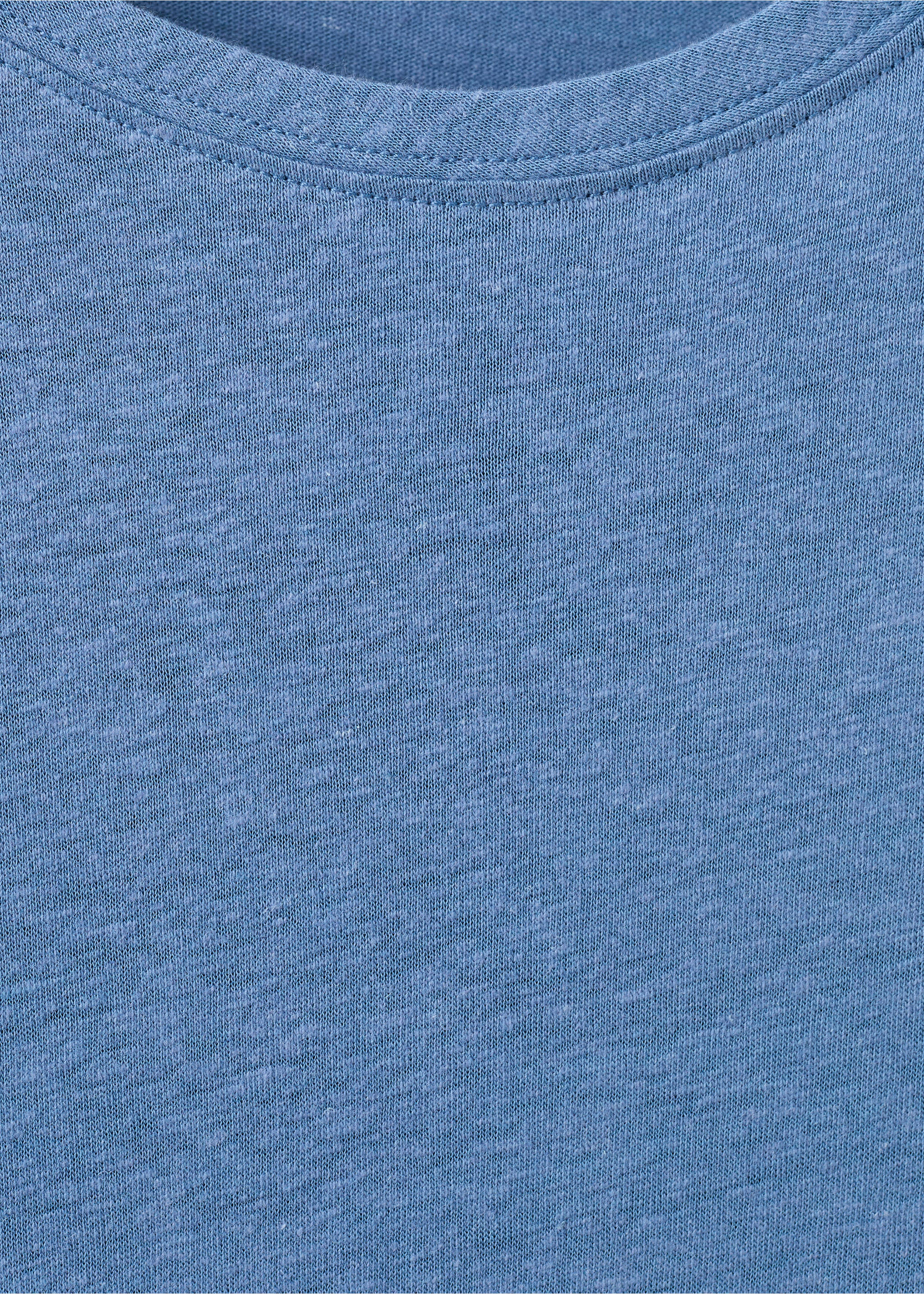 Linen slim-fit t-shirt - Details of the article 8, China Blue. Ref: 27087895-00.