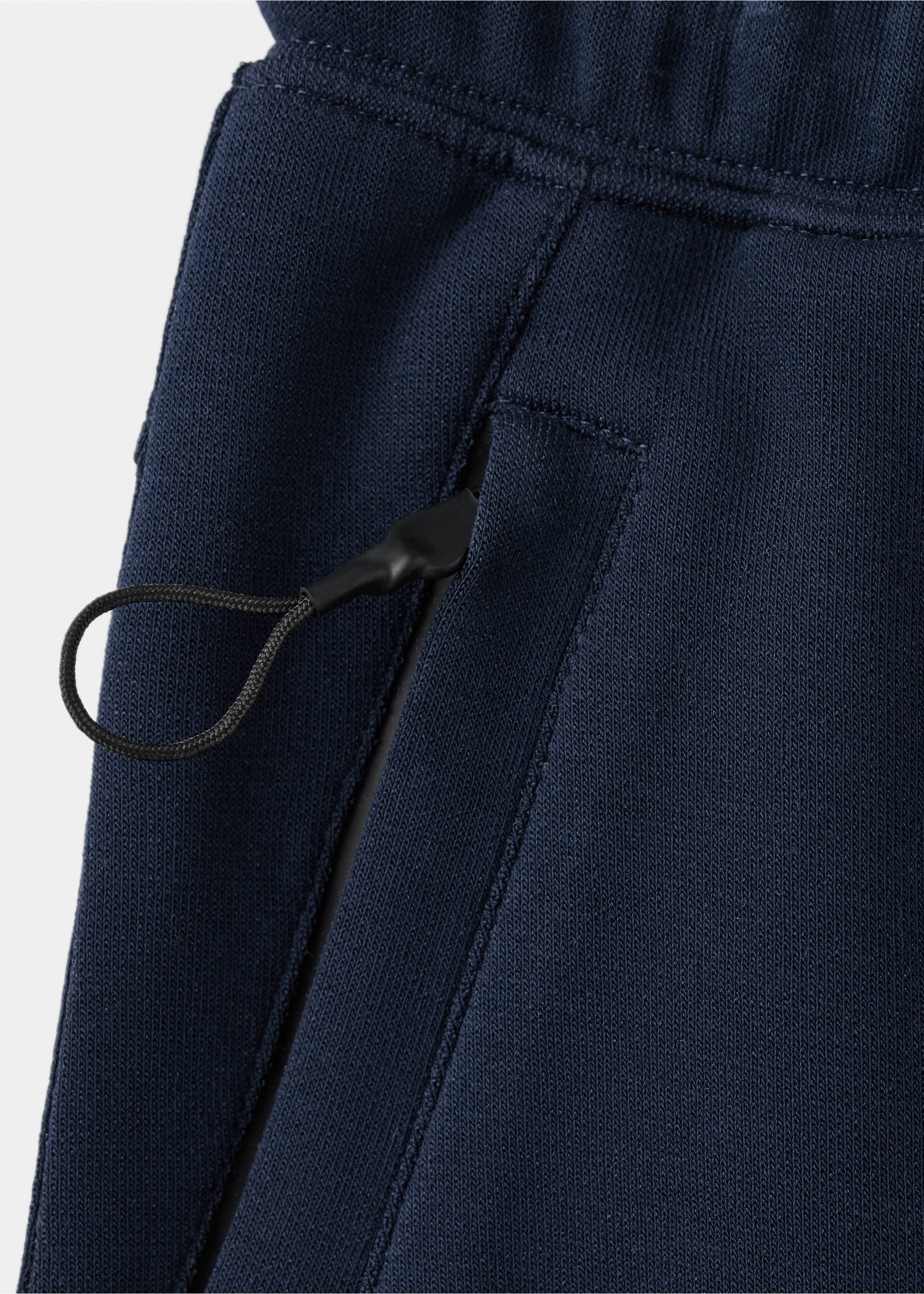 Sporty cotton Bermuda shorts - Details of the article 8, Dark Navy. Ref: 27087904-00.