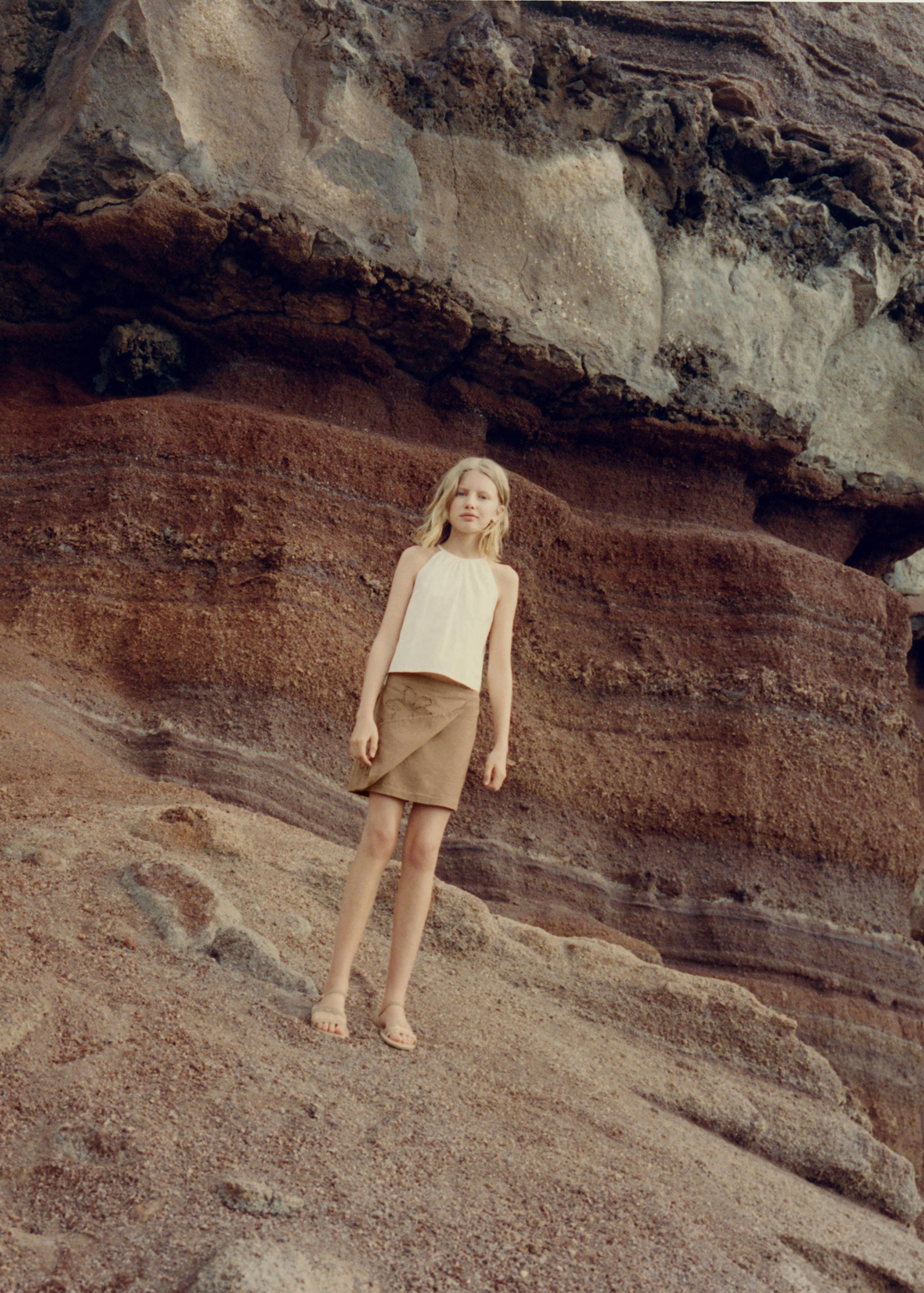 Ruched halter neck blouse - Details of the article 5