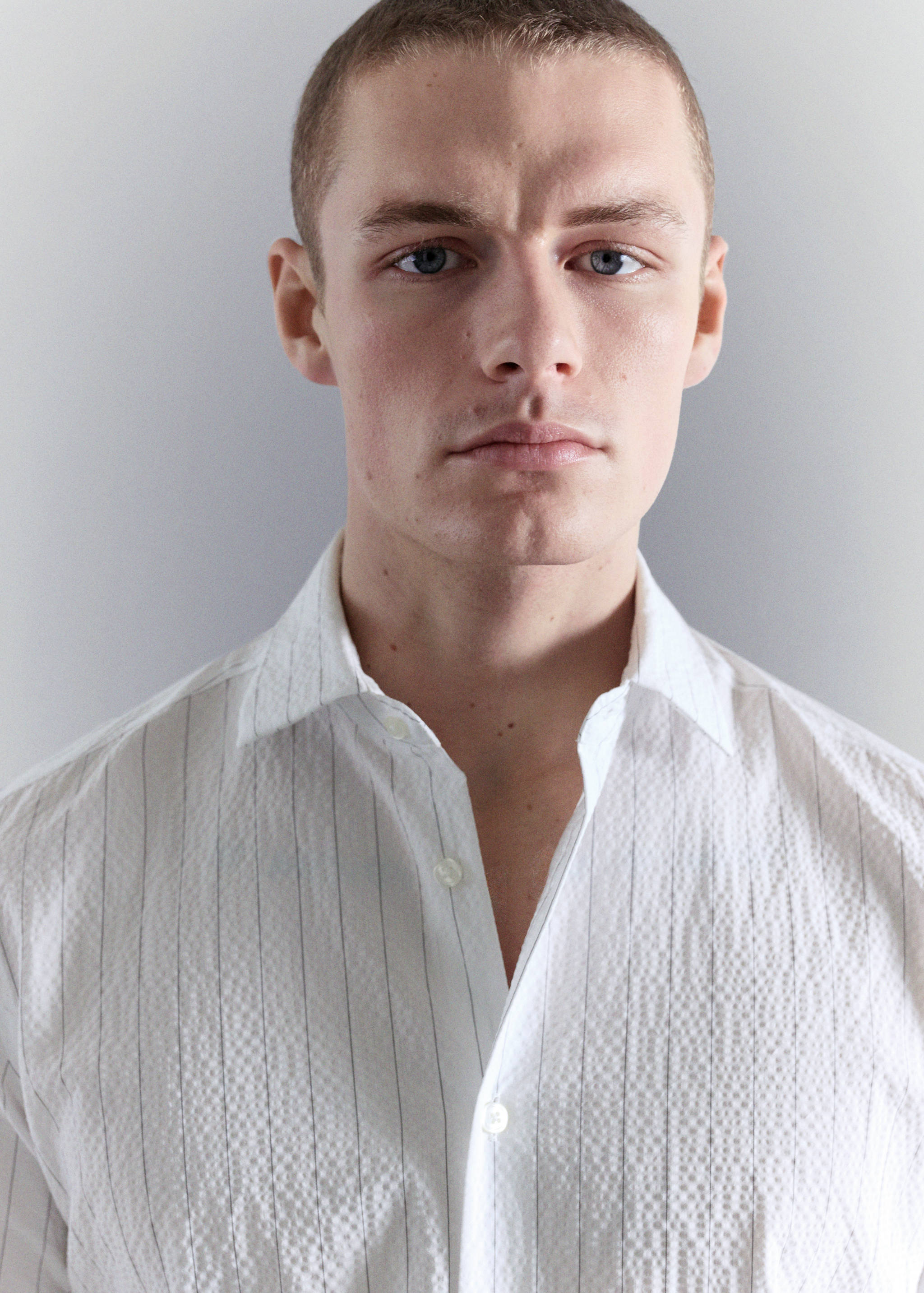 Creased-effect pinstripe shirt - Details of the article 1