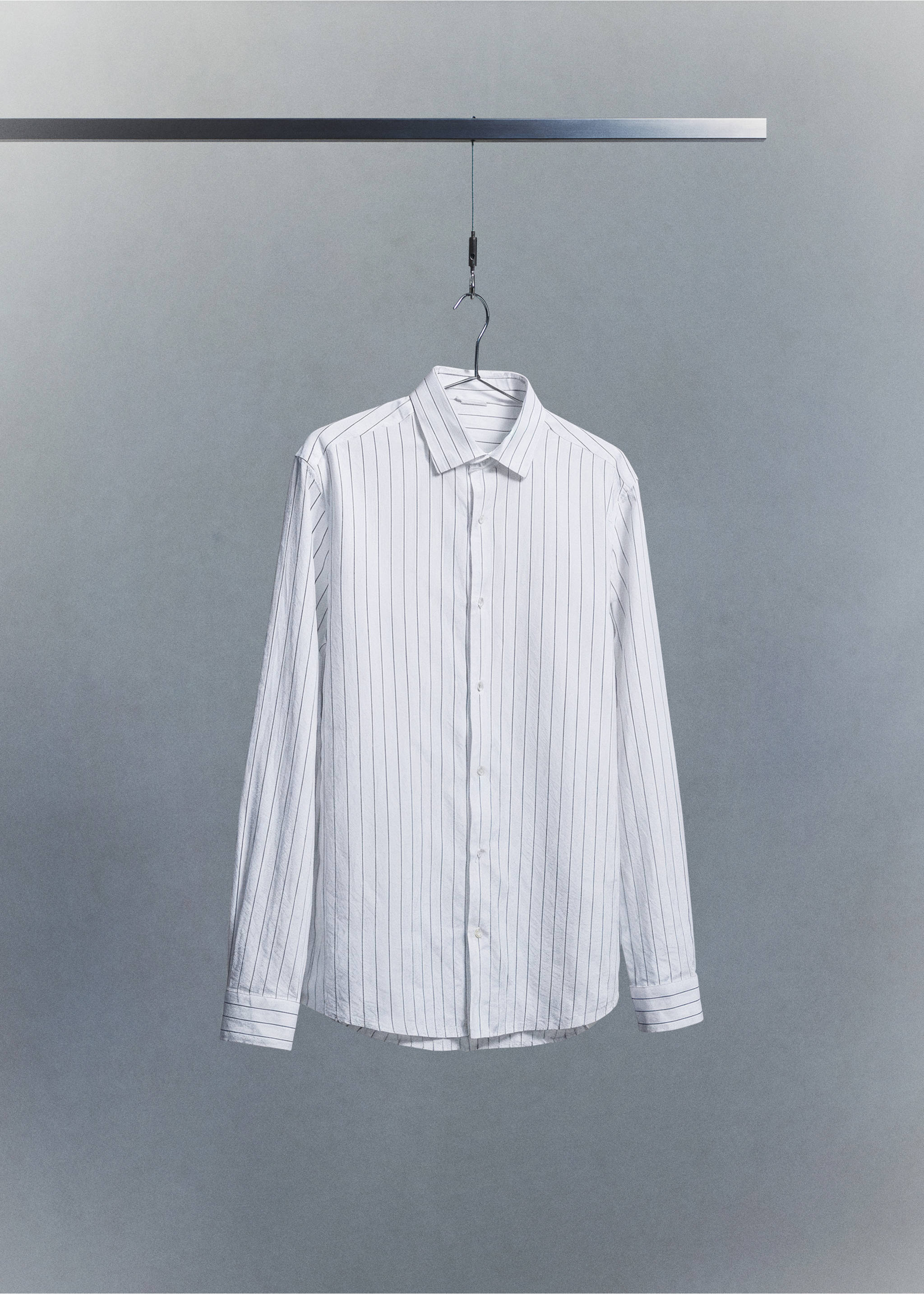 Camisa ratlla diplomàtica efecte arrugat - Detall de l'article 9, Blanc. Ref: 27087910-00.