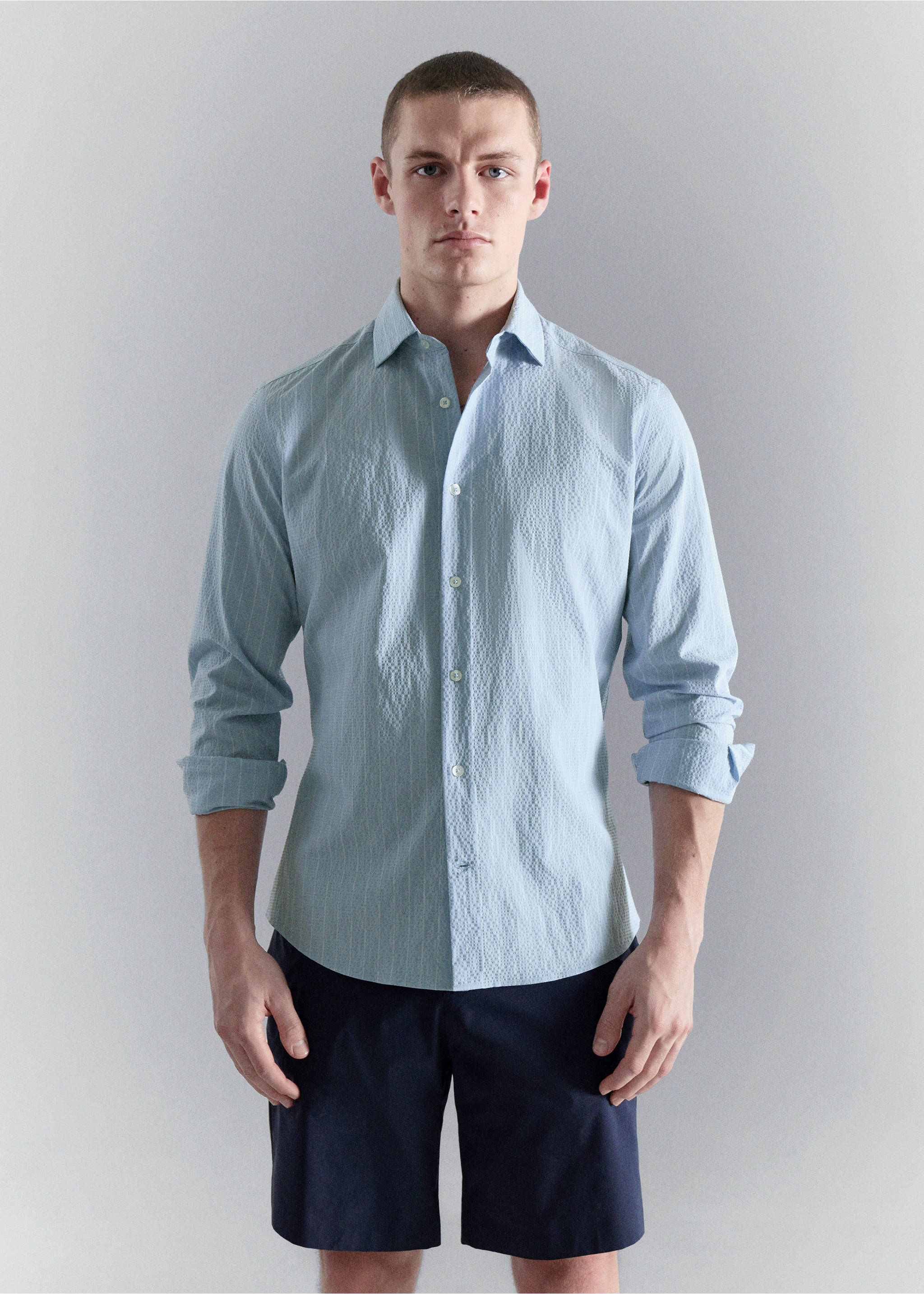 Camisa ratlla diplomàtica efecte arrugat - Pla mig, Blau cel. Ref: 27087910-00.