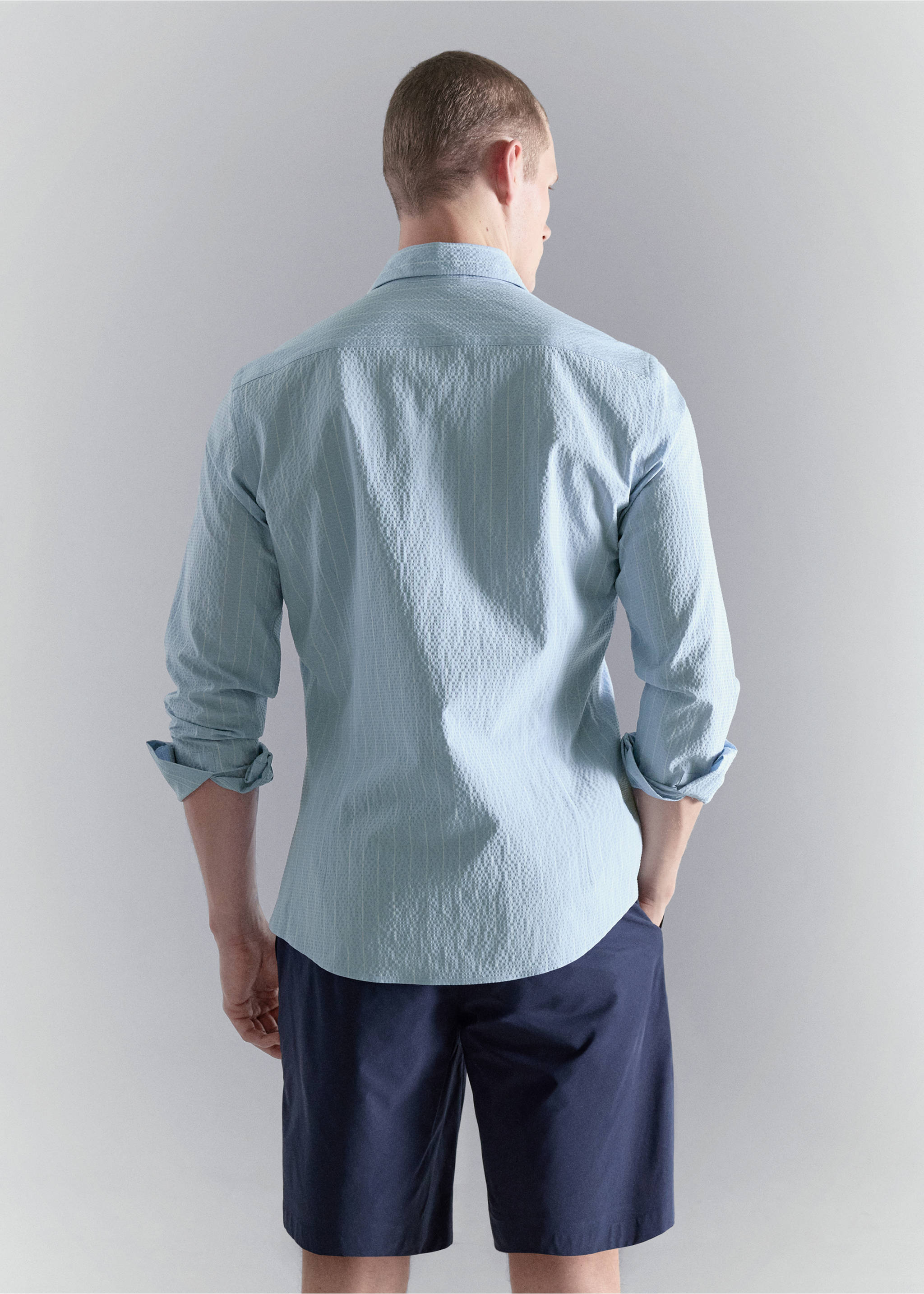 Camisa ratlla diplomàtica efecte arrugat - Revers de l'article, Blau cel. Ref: 27087910-00.