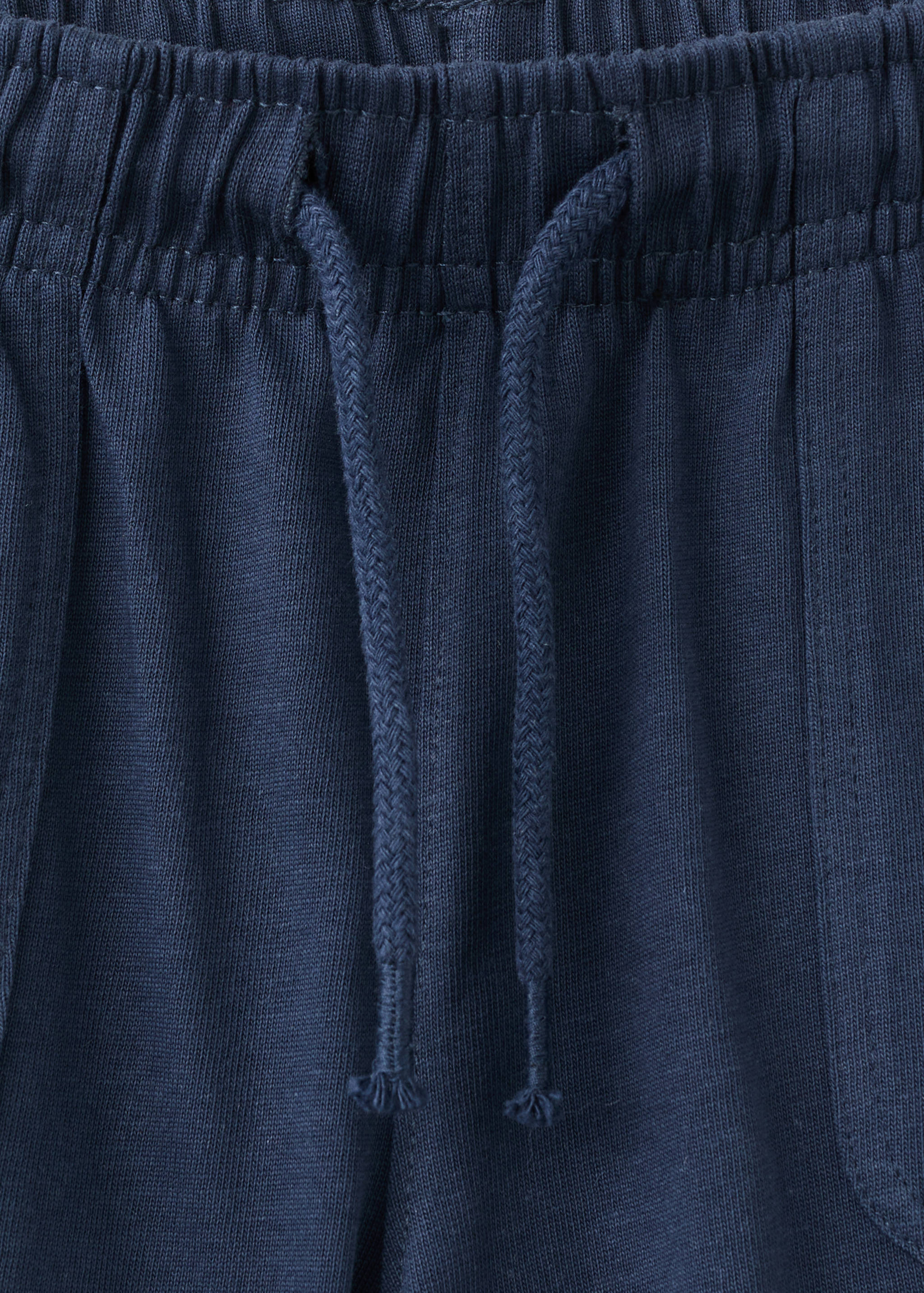 Sport Bermuda shorts - Details of the article 8