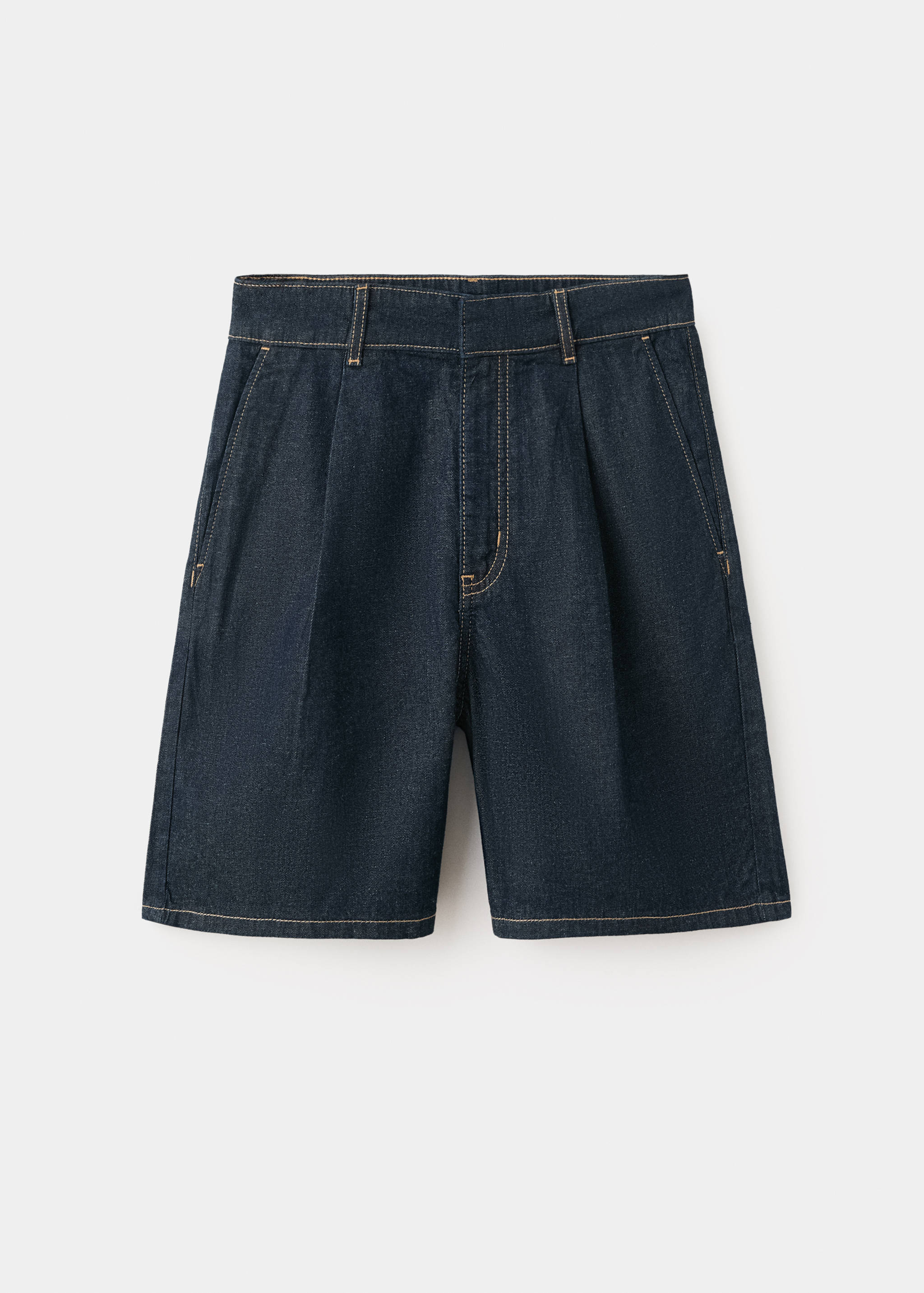 Mid-rise denim bermuda shorts with pleats - Article without model