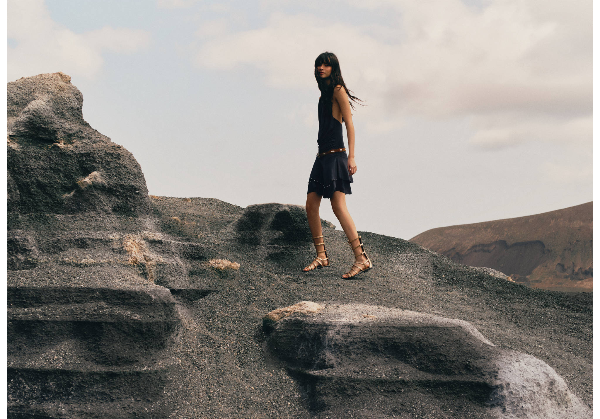 Robe courte col bénitier - Plan panoramique