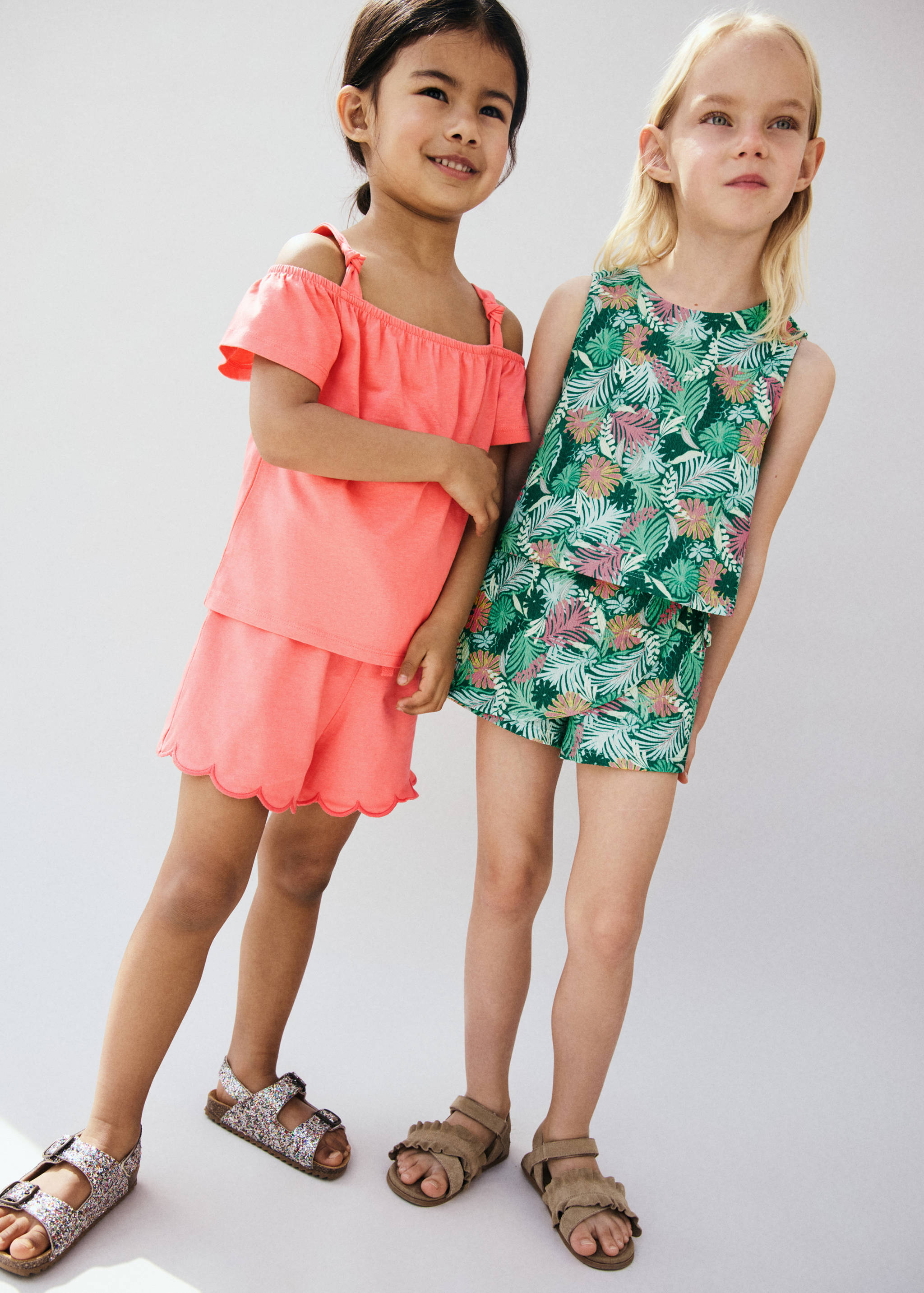 Baumwollshorts mit Muschelsaum-Details - Allgemeine Ansicht