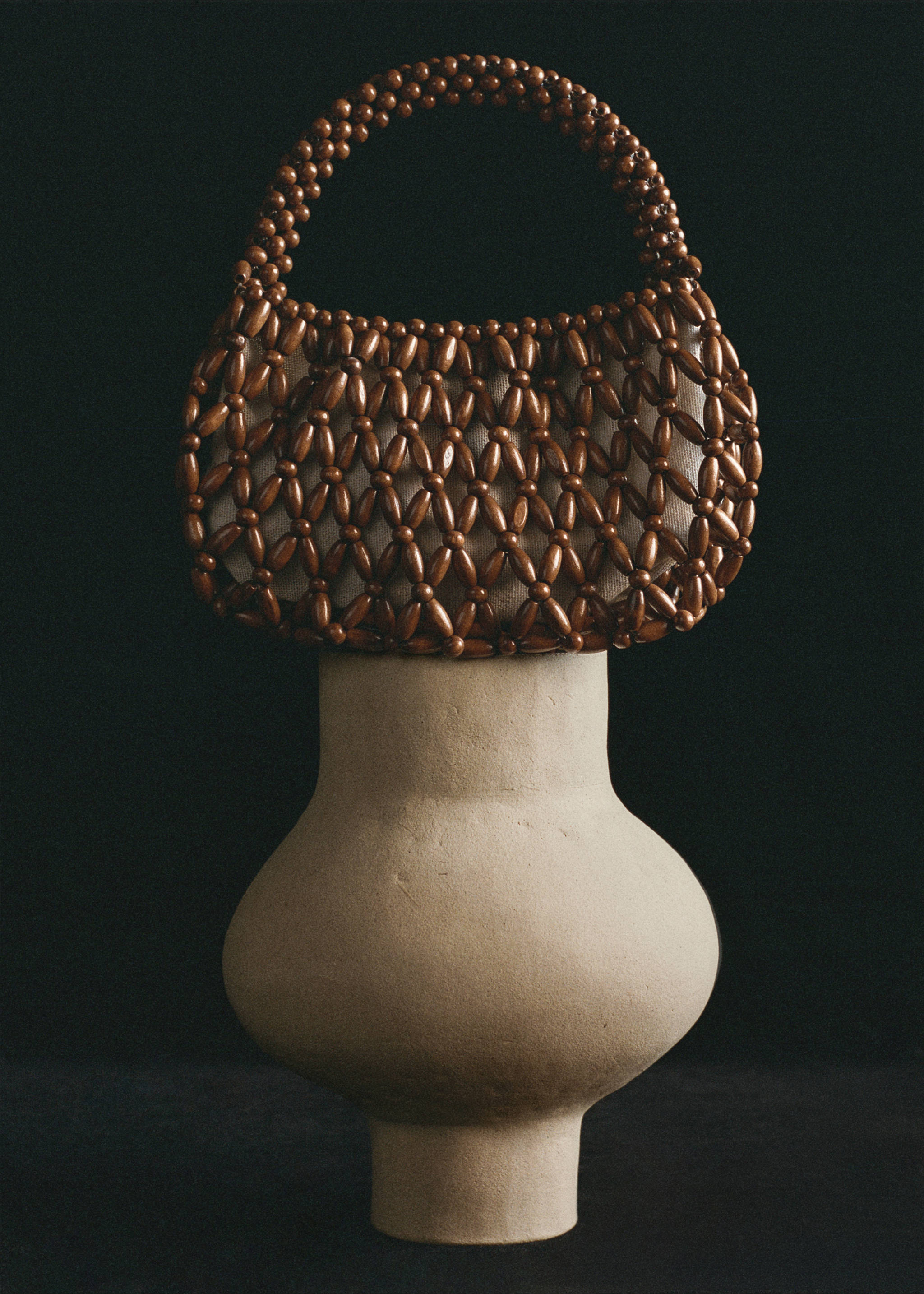 Wooden bead handbag - Details of the article 5, Brown. Ref: 27088647-00.