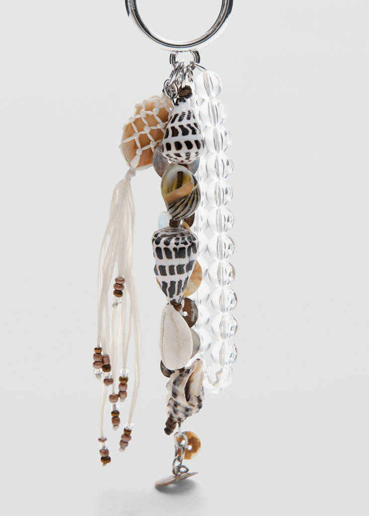 Keyring with combined shells — Light/Pastel Grey