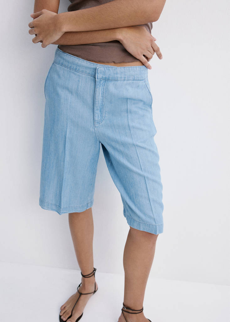 Straight low-rise denim Bermuda shorts — Light Blue