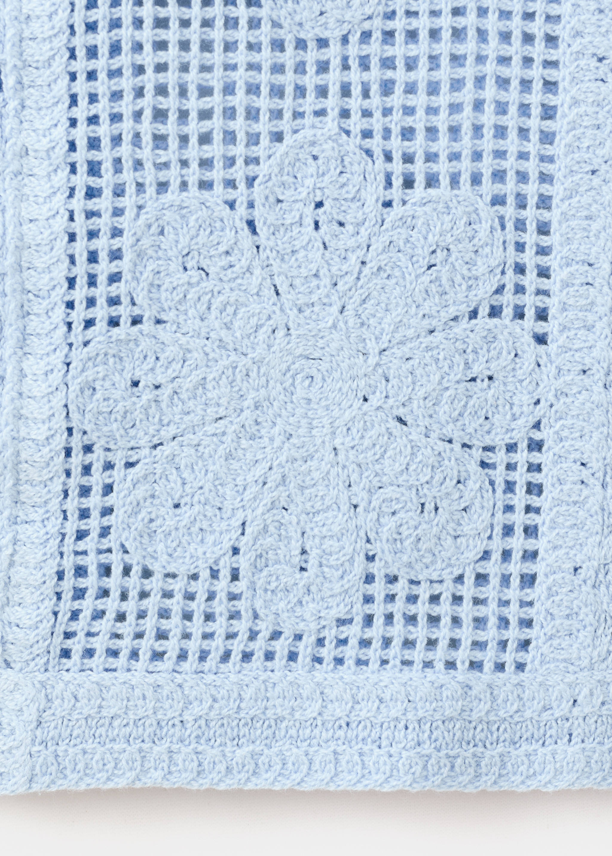 Rechte broek met opengewerkte borduursels - Detail van het artikel 0