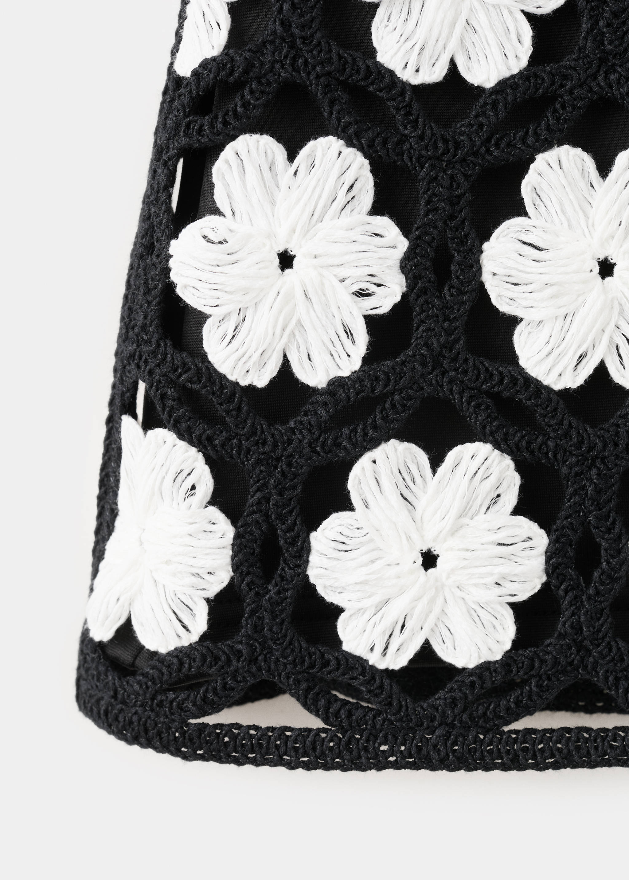 Crochet floral mini-skirt - Details of the article 8