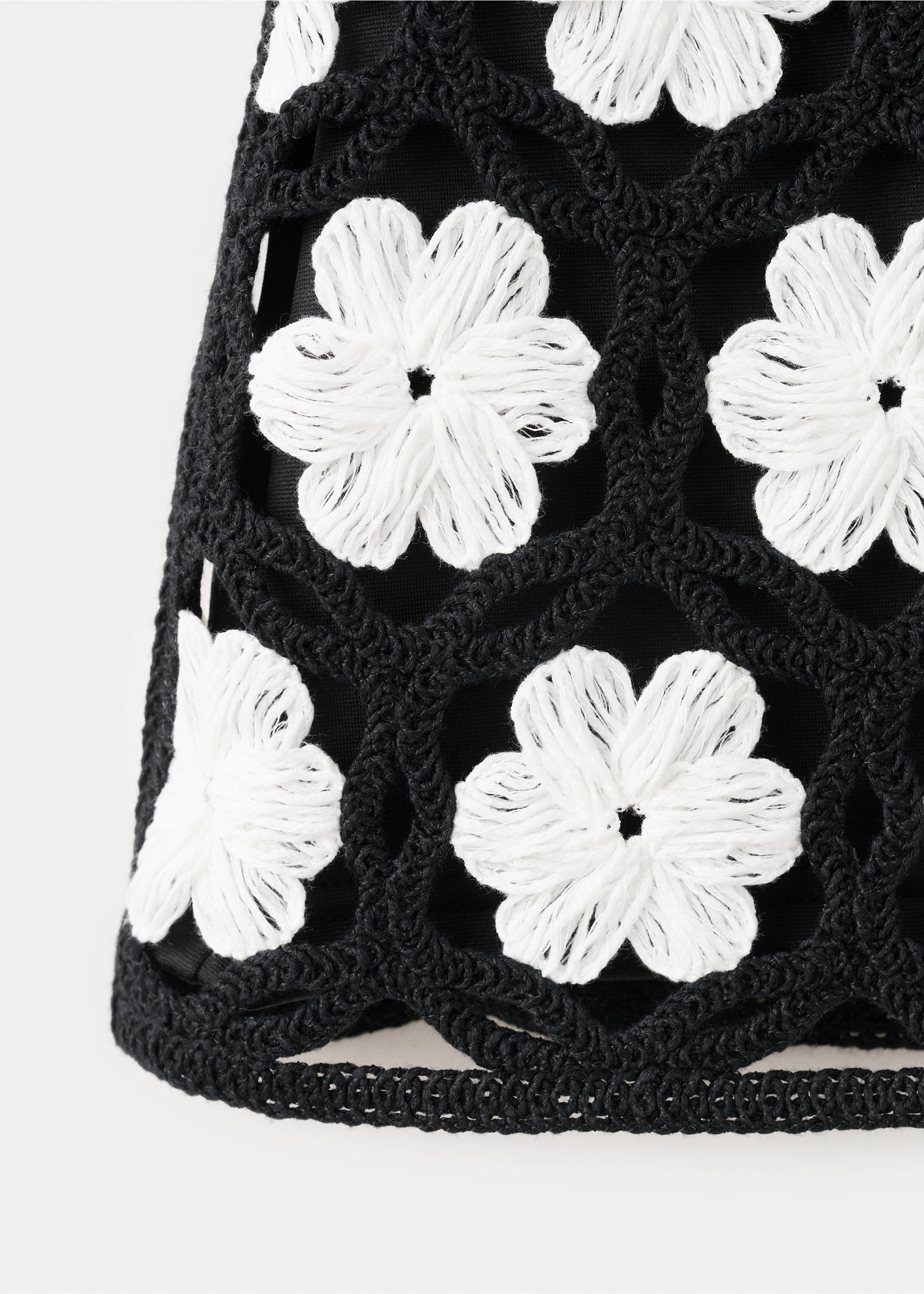 Minijupe crochet fleurs - Détail de l'article 8, Noir. Ref: 27089056-00.