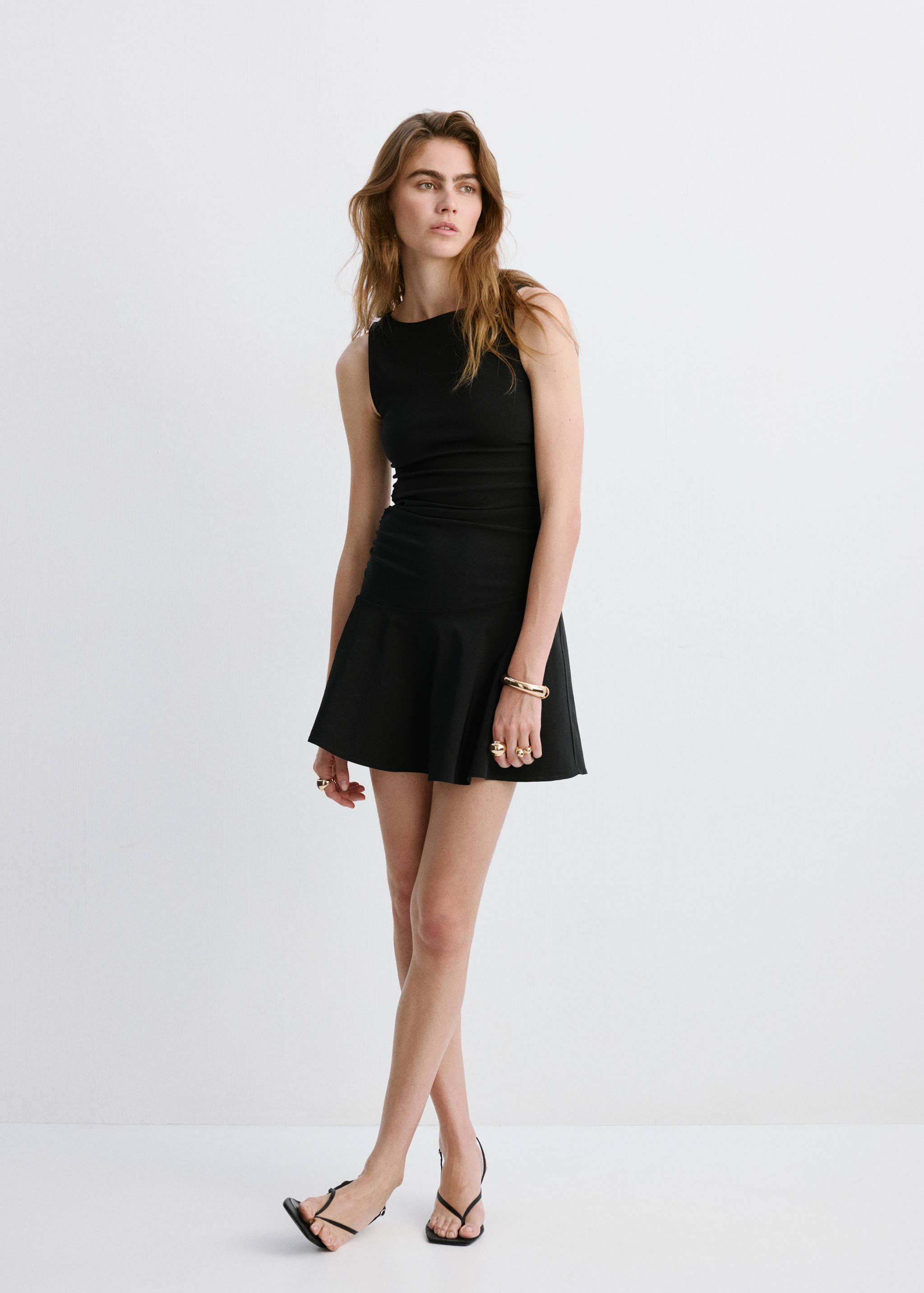 Robe courte évasée - Plan général