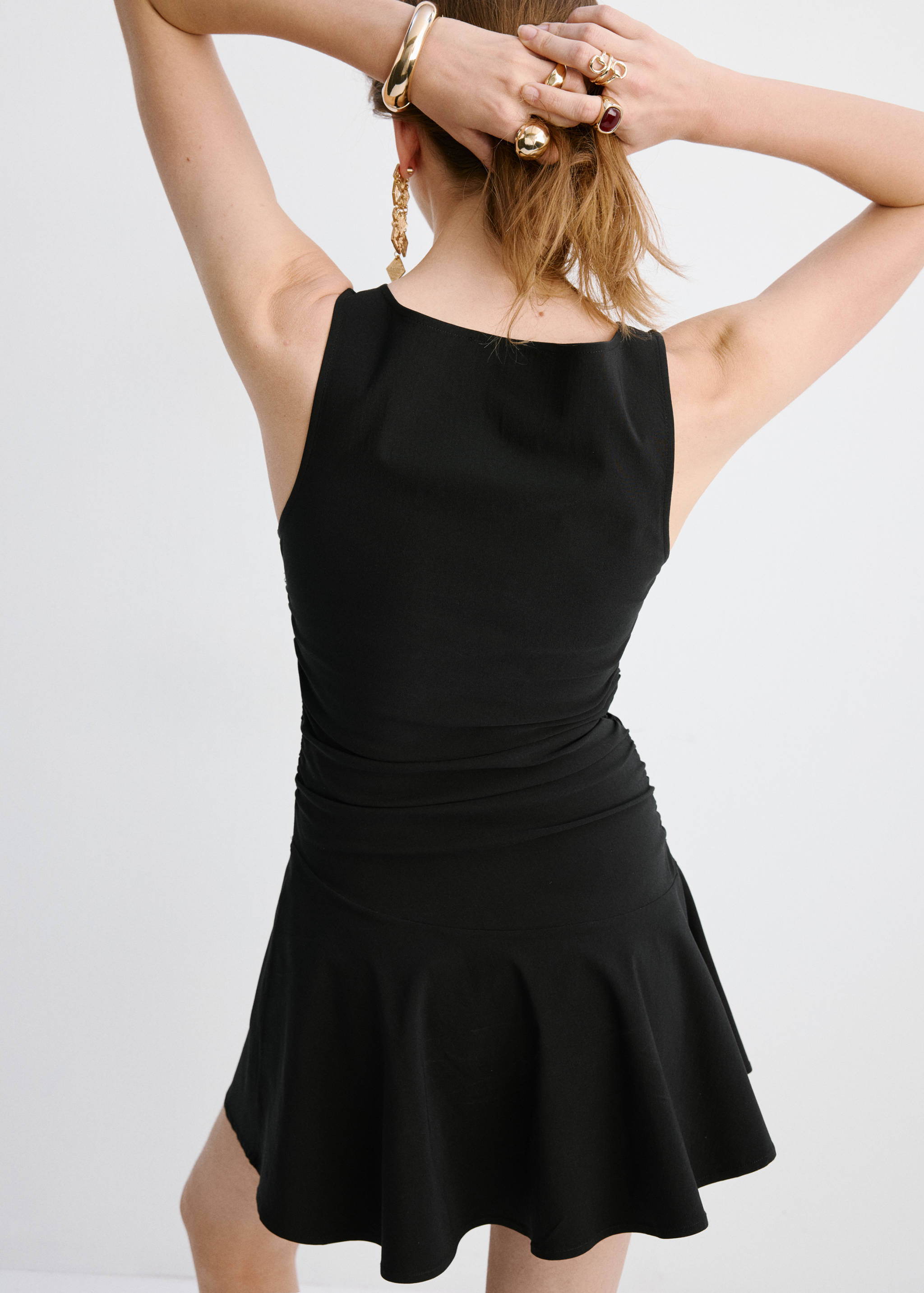 Robe courte évasée - Verso de l’article