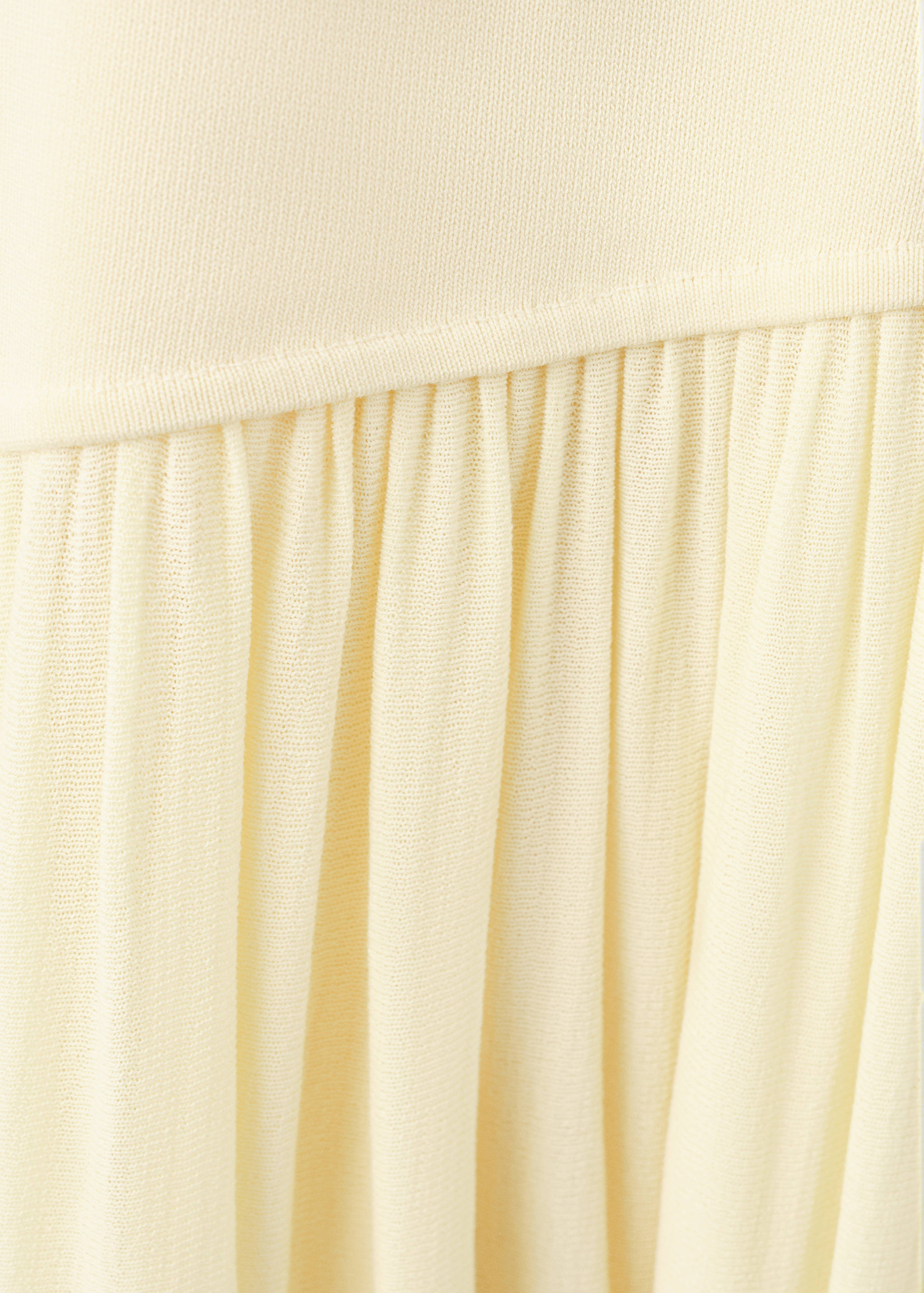 Asymmetric cut knitted dress - Details of the article 0