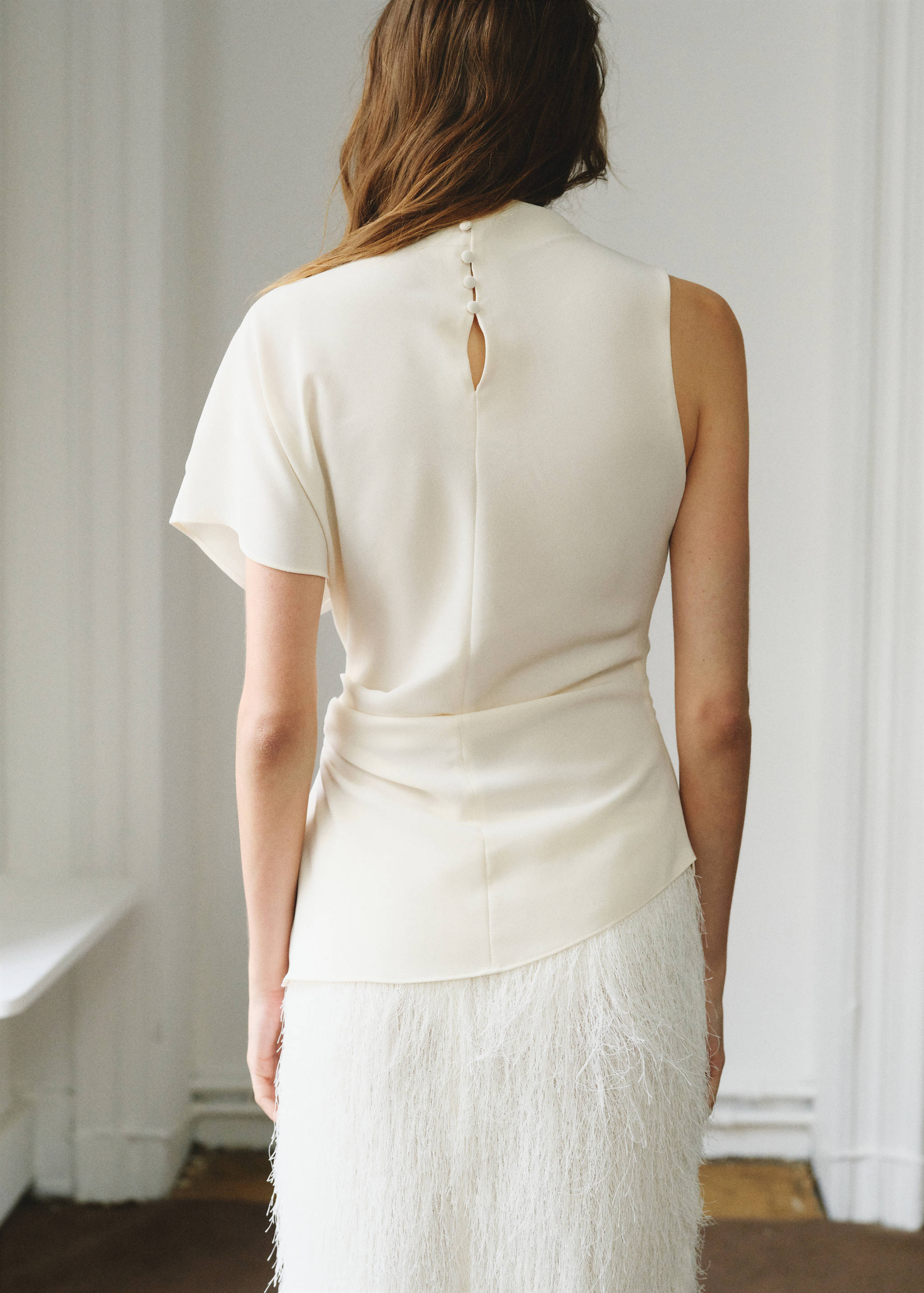 Blouse asymétrique détail froncé - Verso de l’article