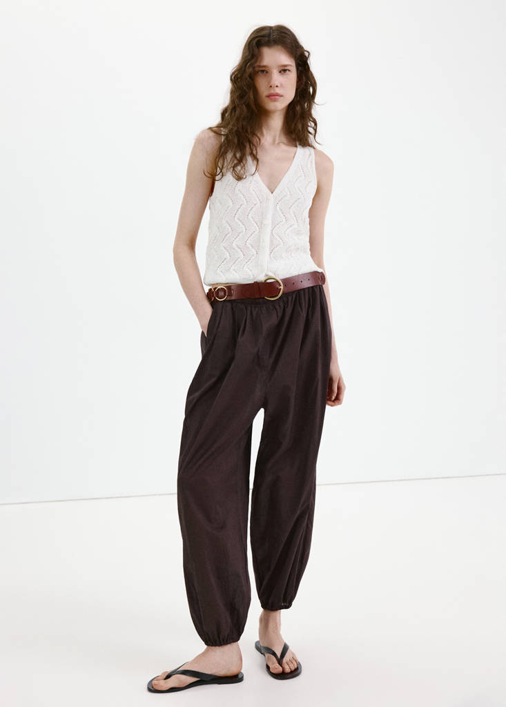 Openwork knit V-neck gilet — Off White