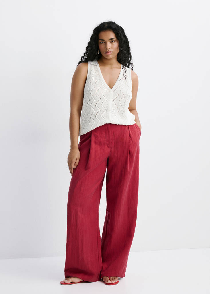 Openwork knit V-neck gilet — Off White