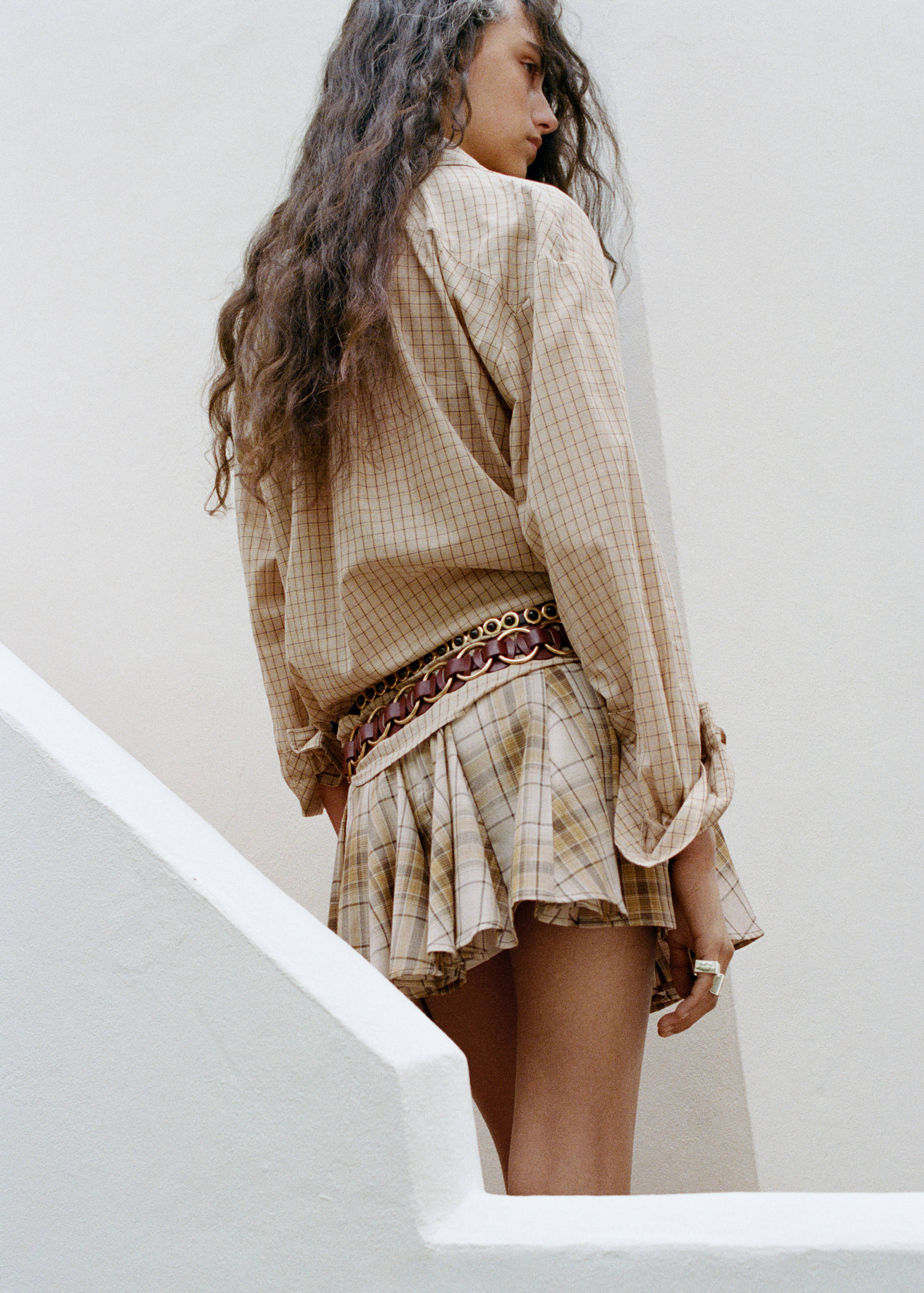 Pleated check skirt - Reverse of the article