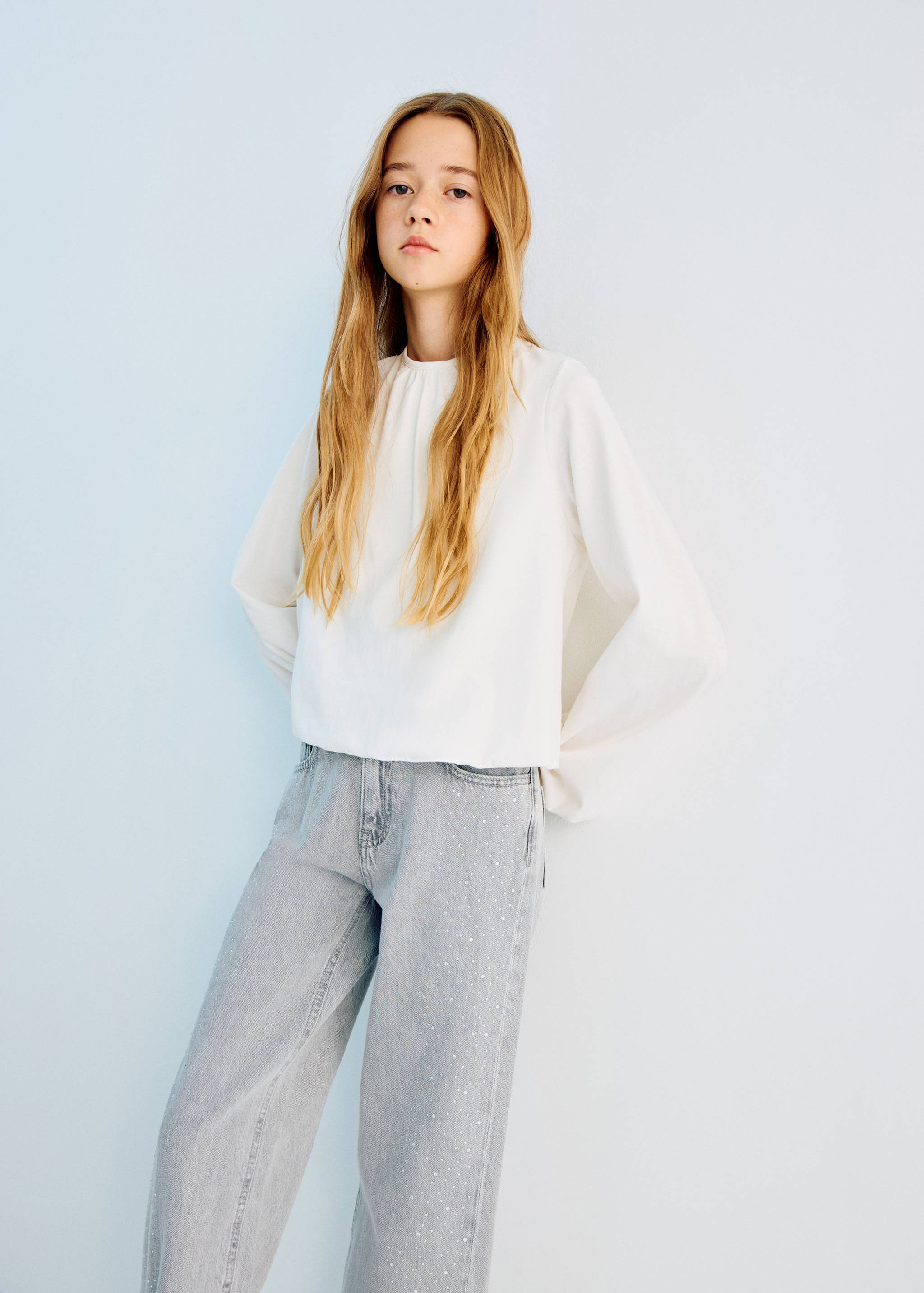 Wide leg jeans with rhinestones - General plane