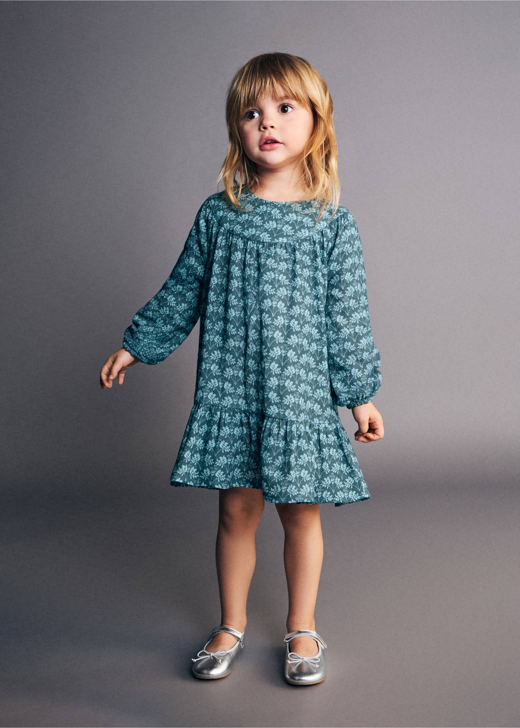 Vestido algodón flores - Plano general, Esmeralda. Ref: 27091174-00.