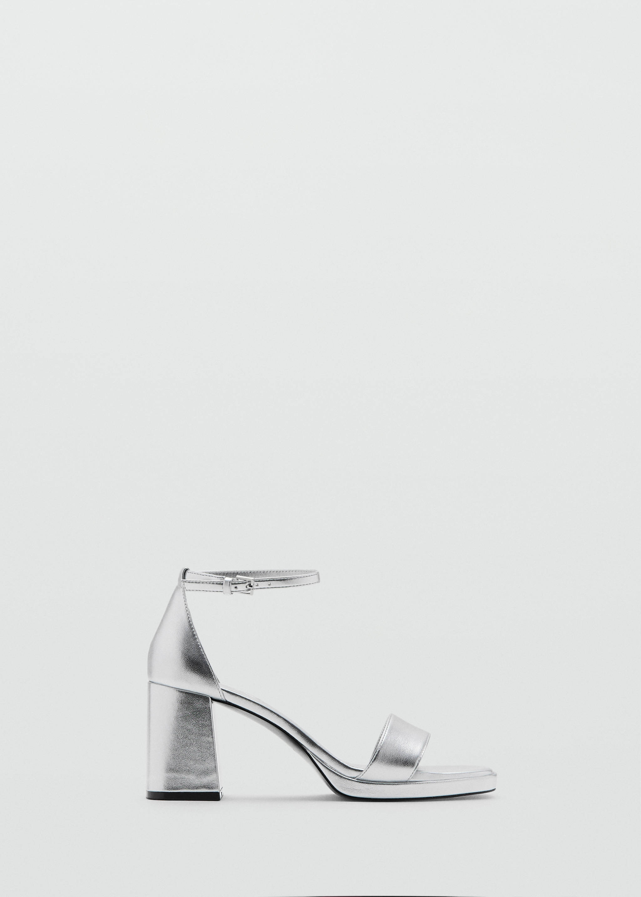 Metallic-Sandale mit Absatz - Artikel ohne Model