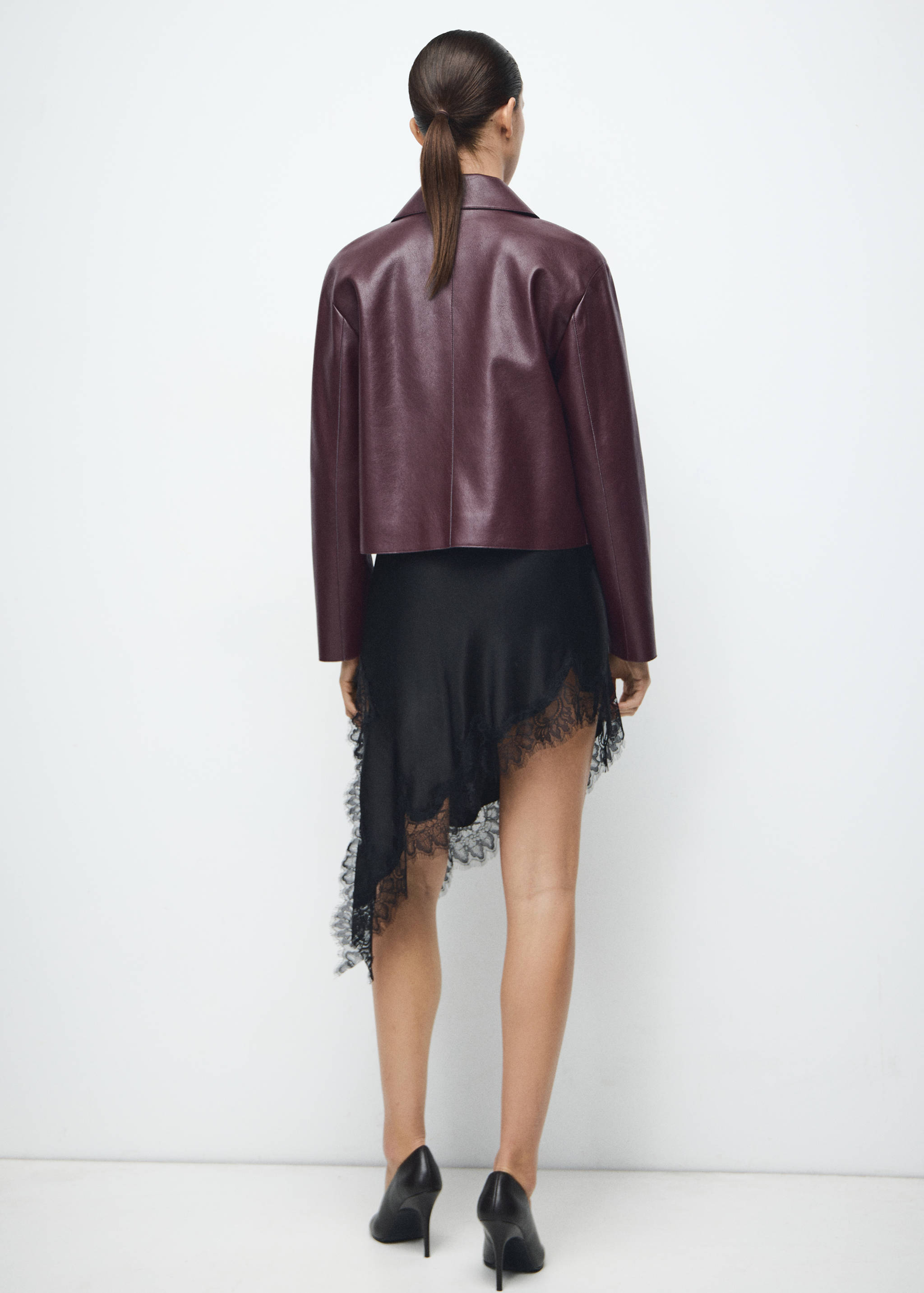 Куртка из искусственной кожи с карманами - Обратная сторона изделия