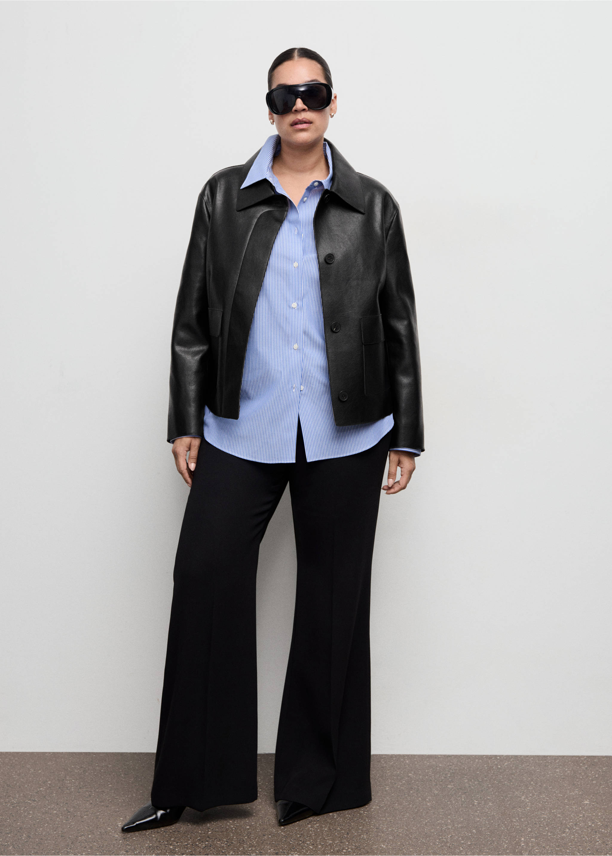 Veste cuir synthétique poches - Détail de l'article 3, Noir. Ref: 27091189-00.