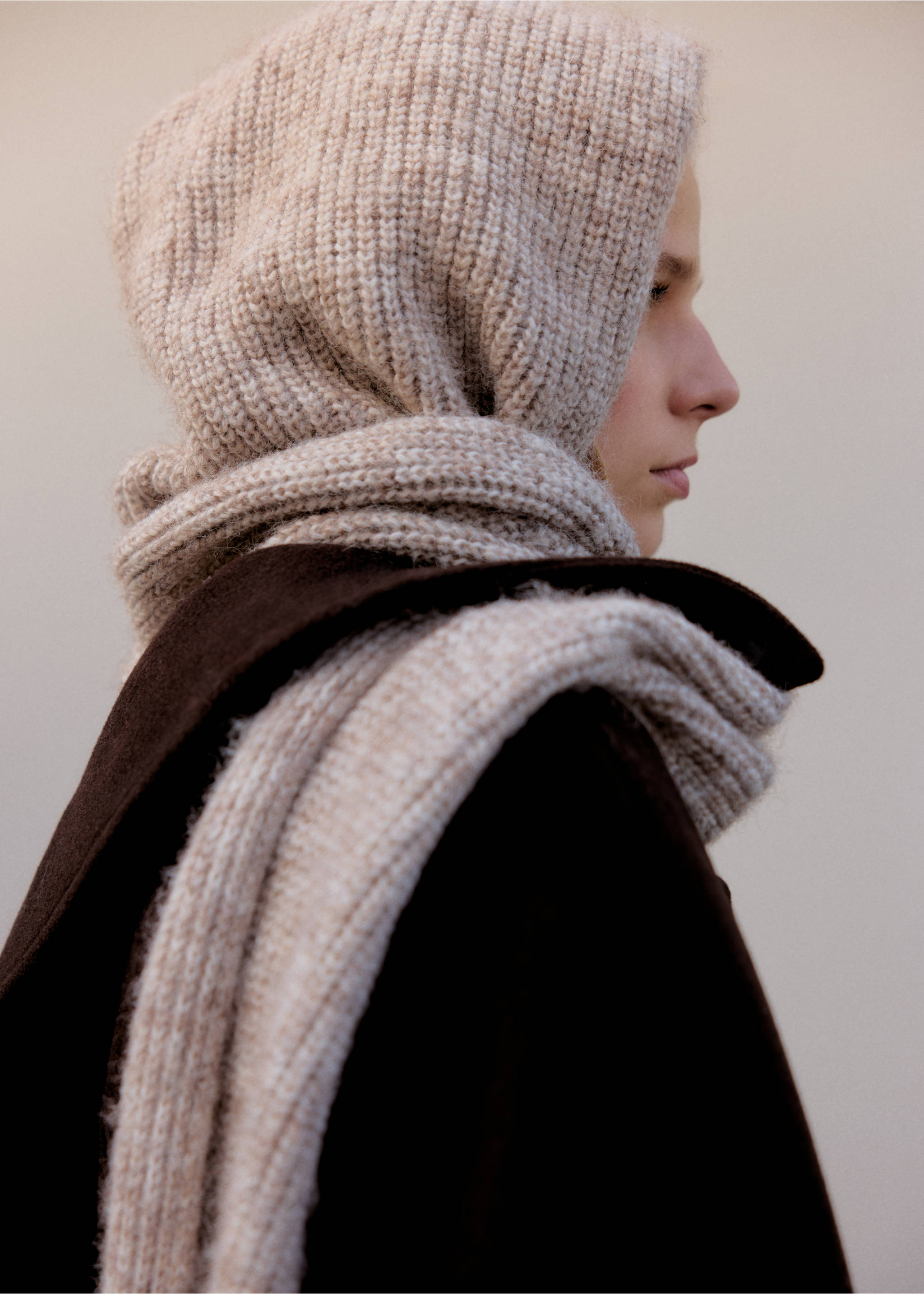 Combined-knit scarf - General plane, Medium Brown. Ref: 27091195-00.