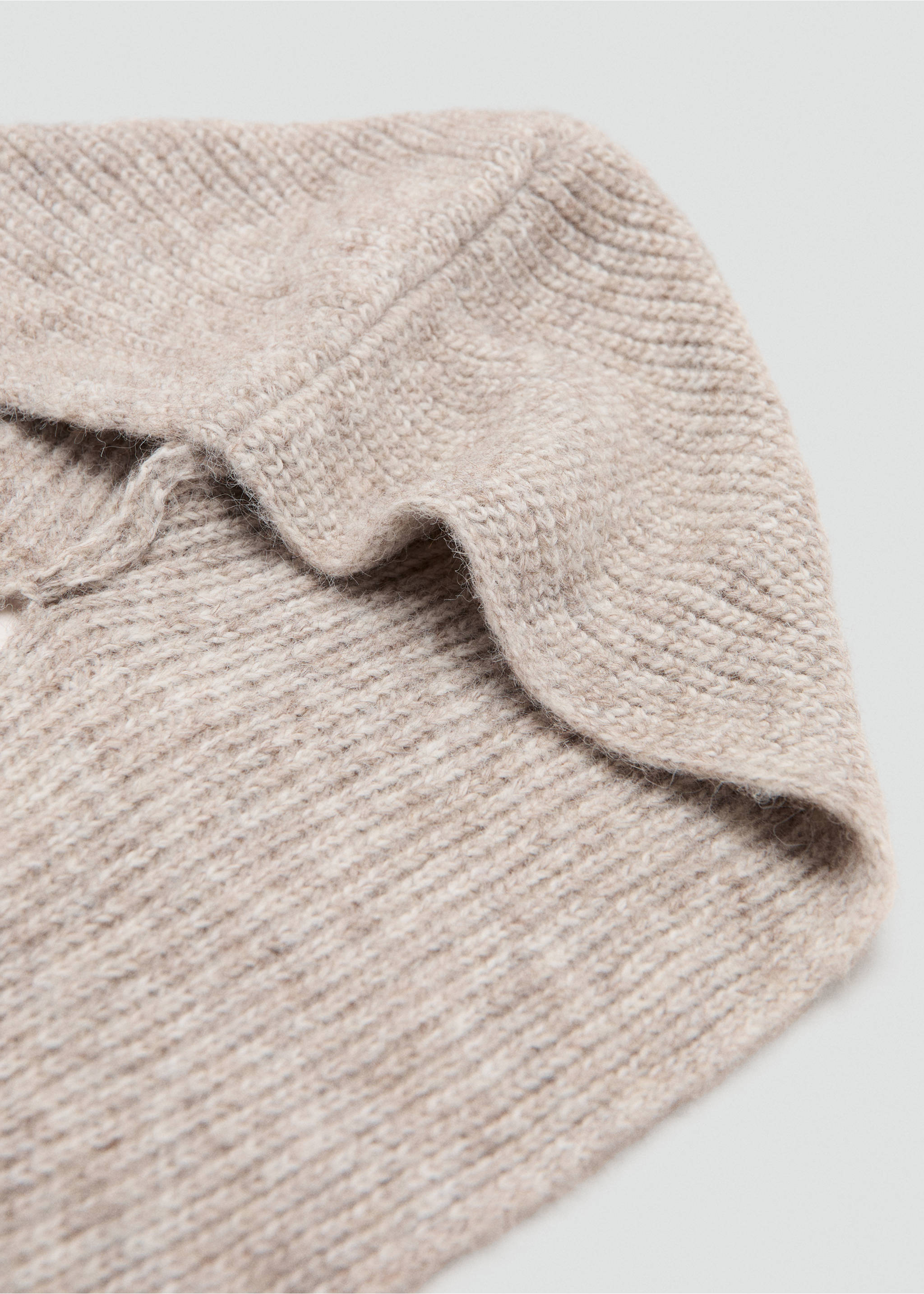 Combined-knit scarf - Details of the article 1, Medium Brown. Ref: 27091195-00.