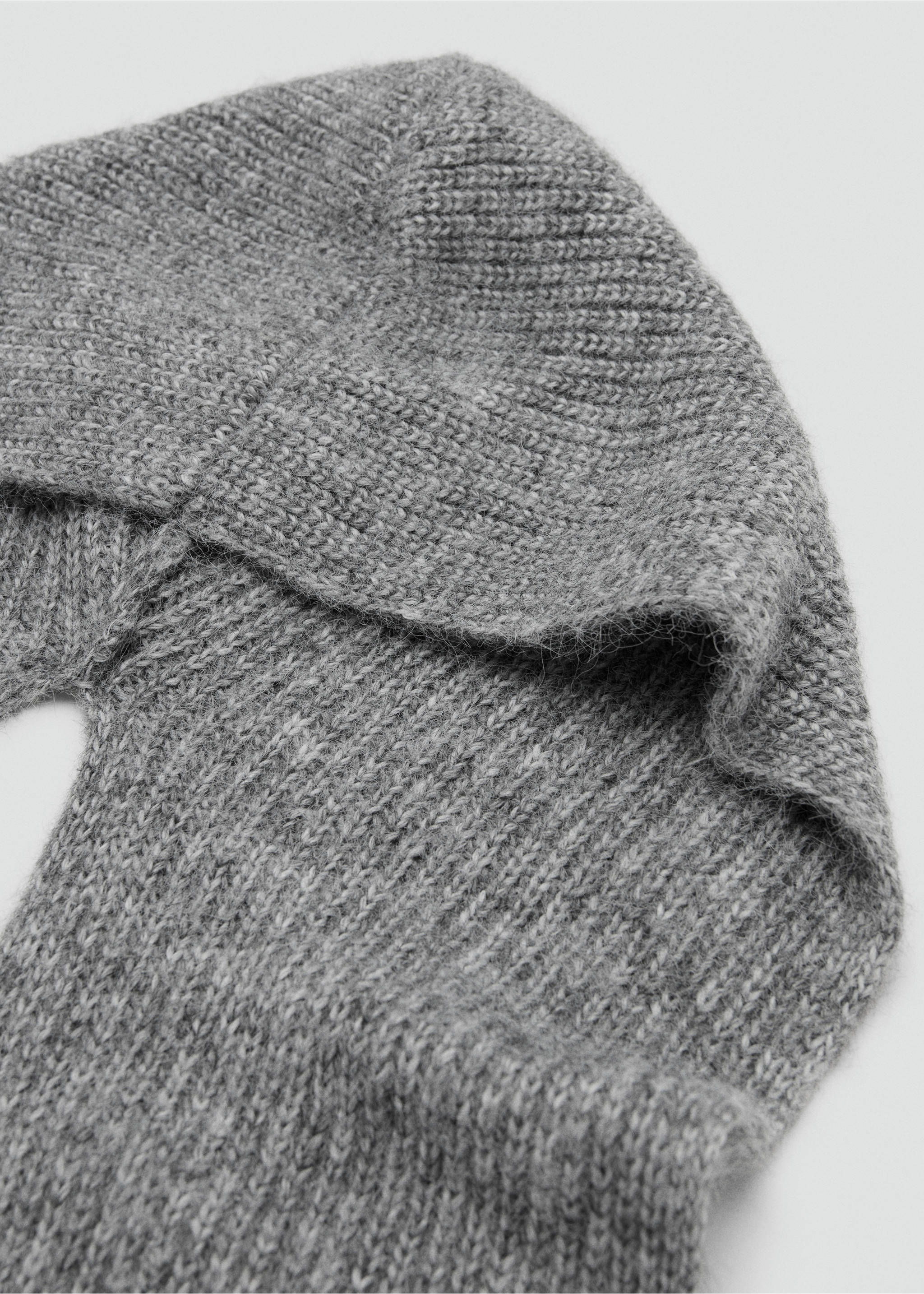 Combined-knit scarf - Details of the article 1, Medium Heather Grey. Ref: 27091195-00.