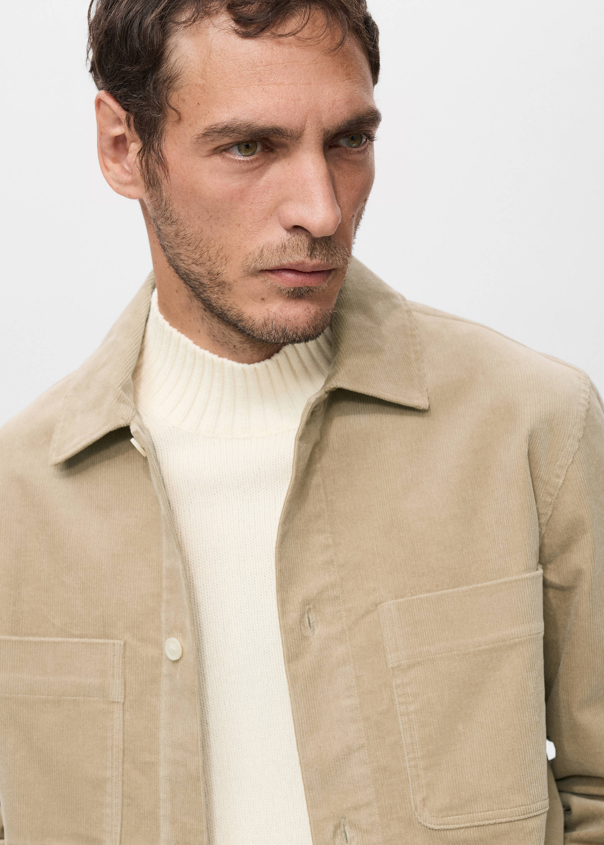 Corduroy overshirt with pockets - Details of the article 1