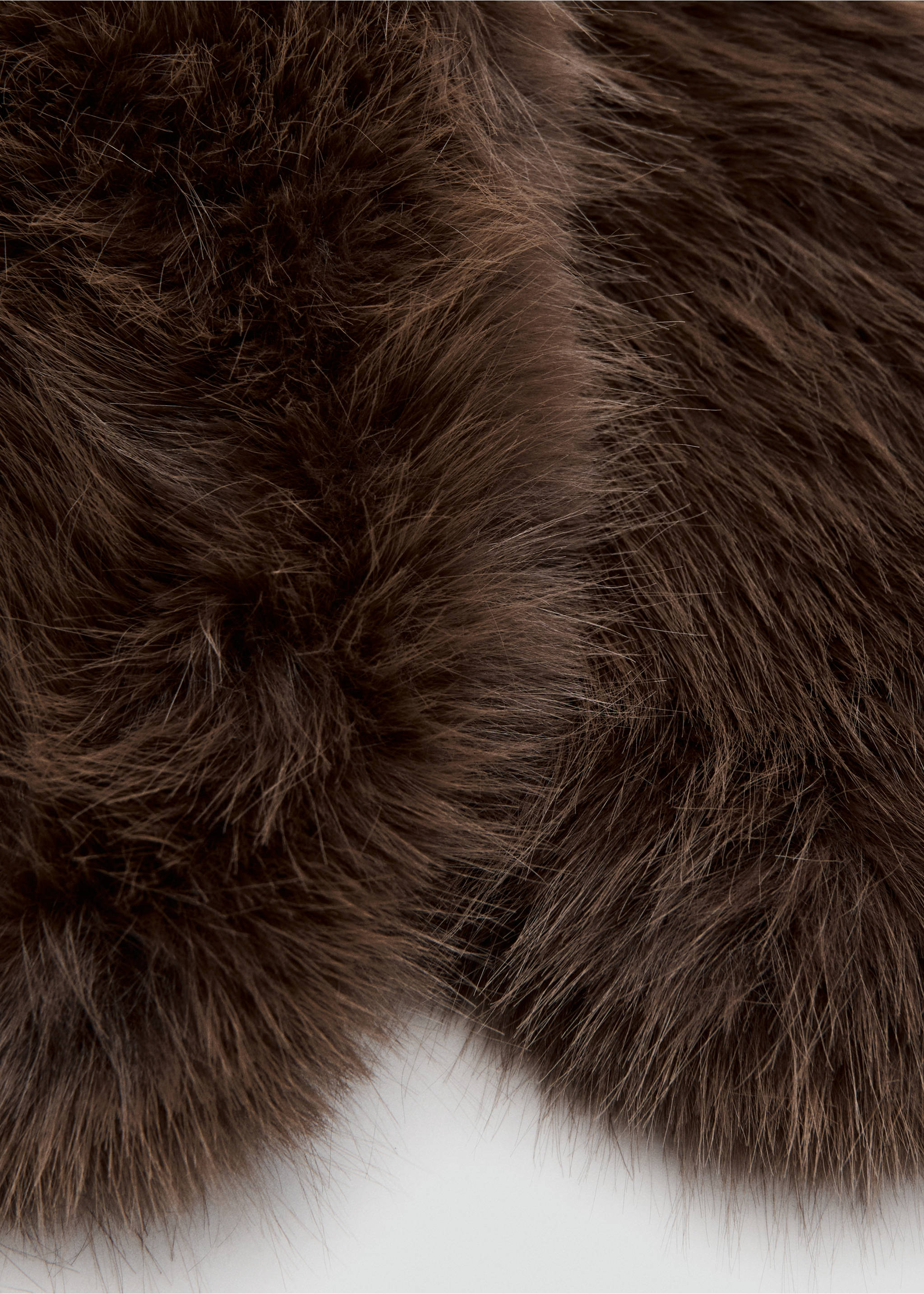 وشاح بتأثير الفراء - رؤية وسط, شوكولاتة. Ref: 27091200-00.