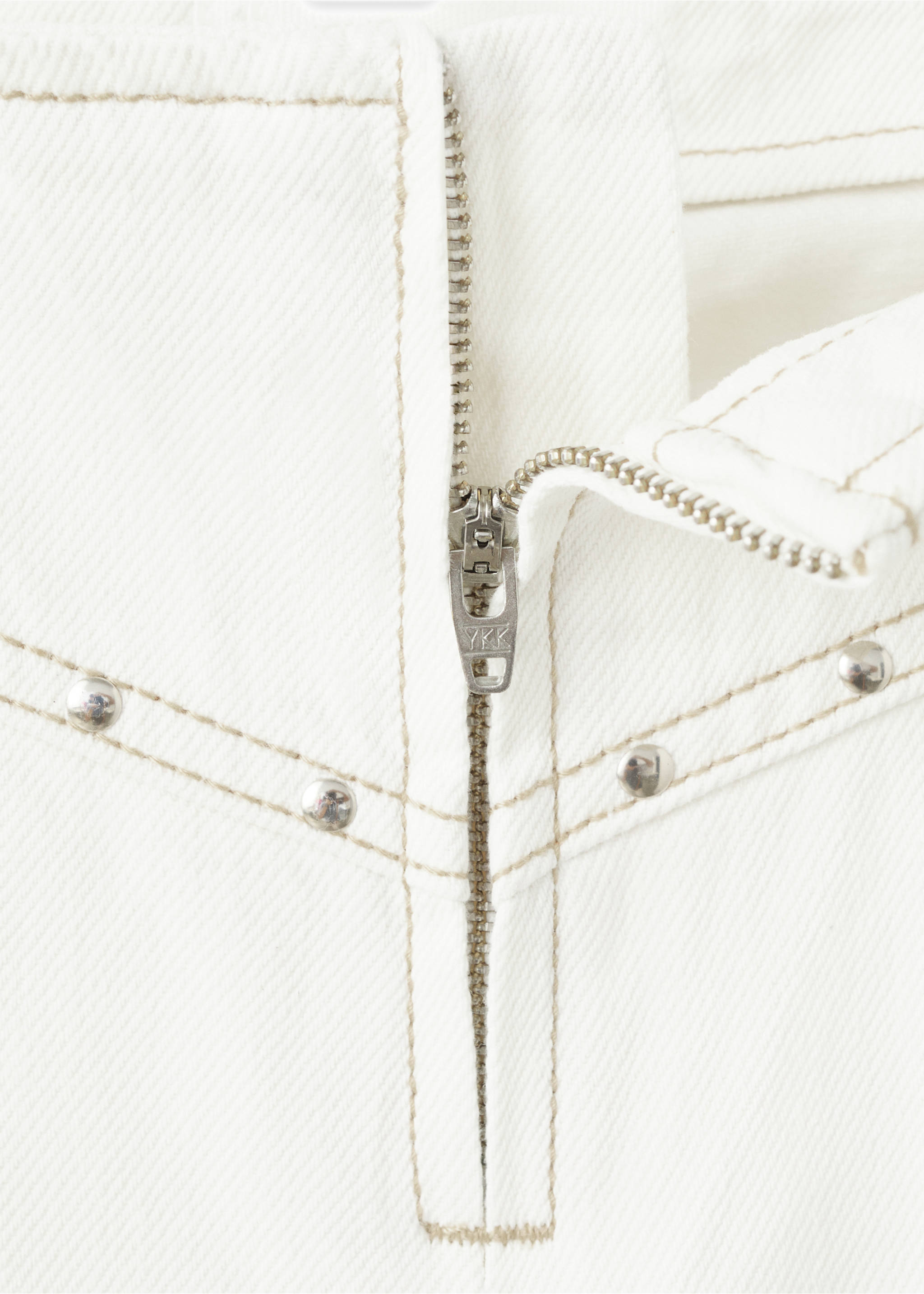 Texans low waist tatxons - Detall de l'article 8, Blanc trencat. Ref: 27091211-00.