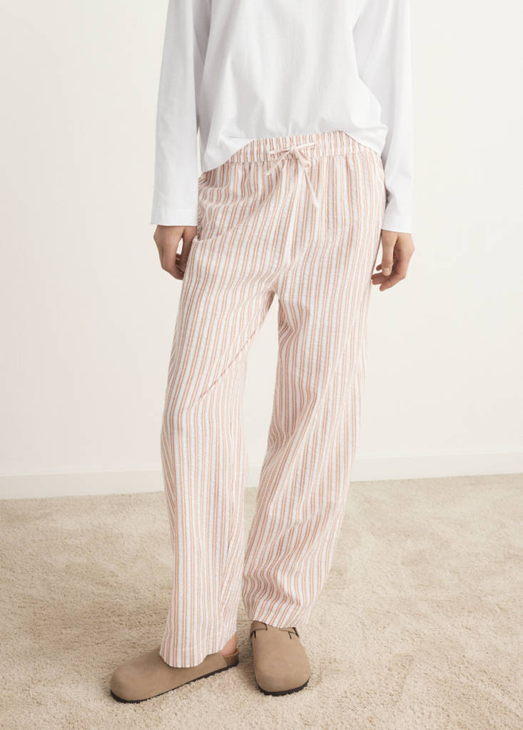 Two-piece cotton striped pyjamas — Russet