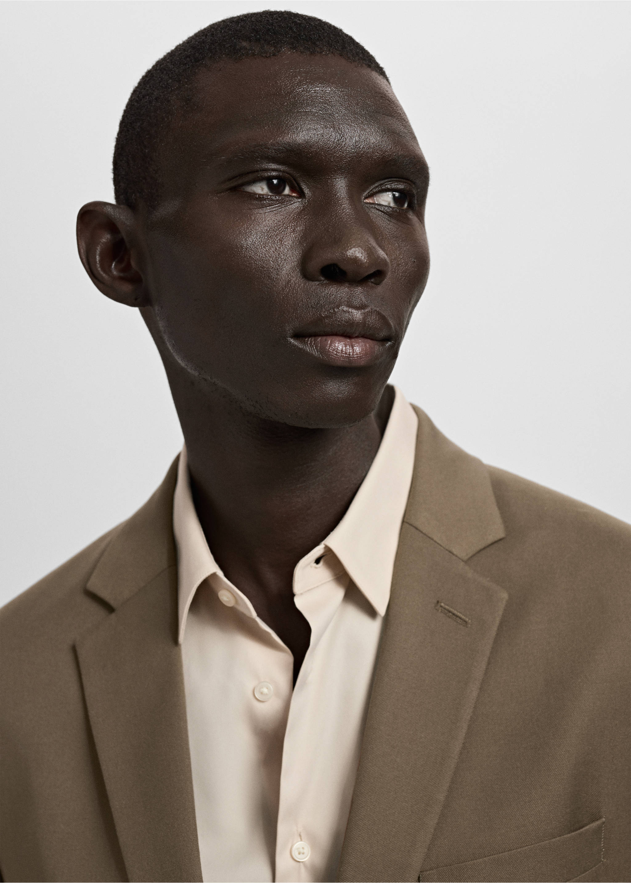 Jaket setelan super slim fit dalam kain stretch - Rincian barang 1, Coklat. Ref: 27091218-00.