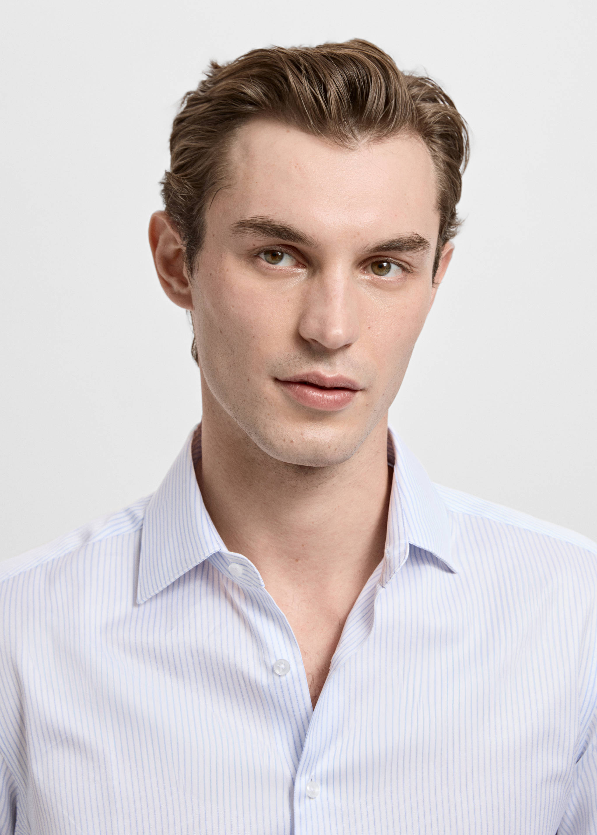 Slim fit cotton suit shirt - Details of the article 1