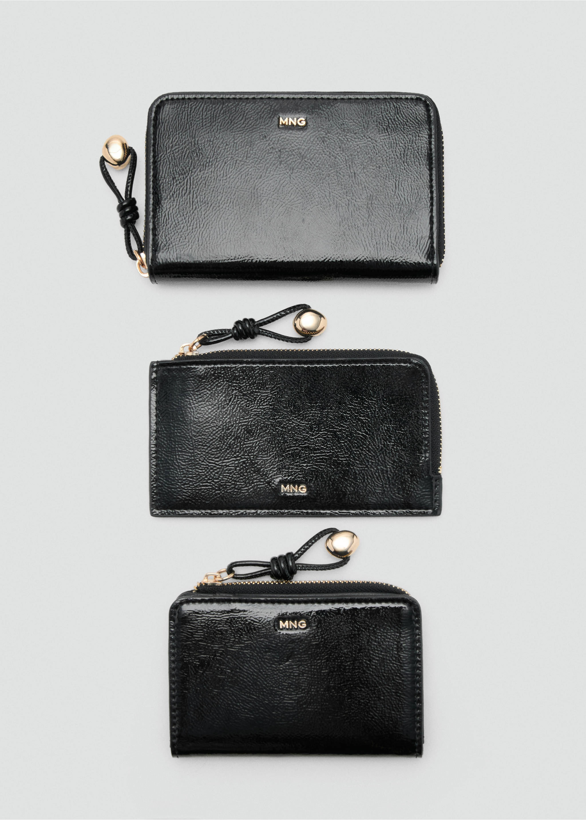 Mini beaded card holder - Details of the article 2, Black. Ref: 27091236-00.