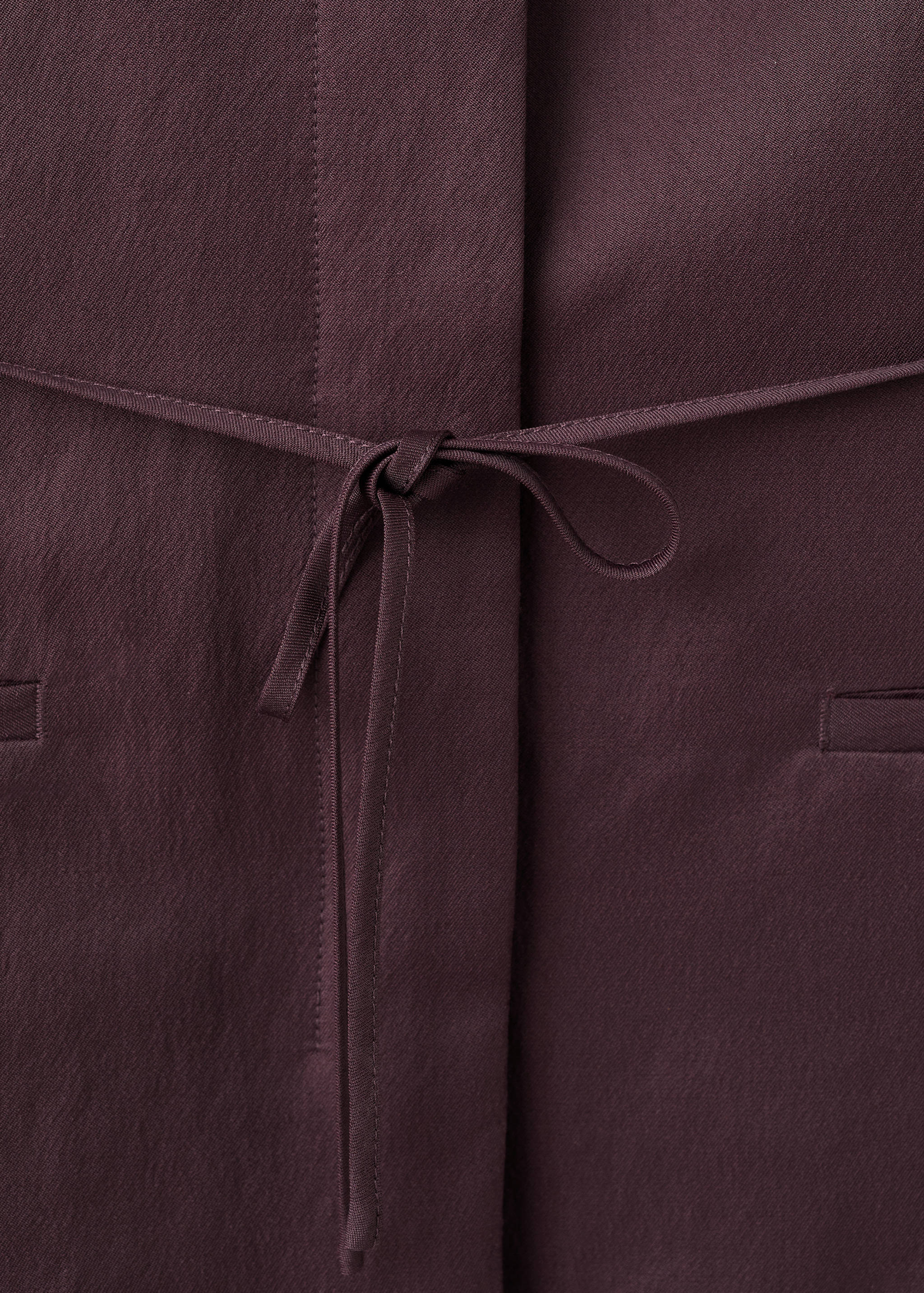 Suit waistcoat with bow - Details of the article 0