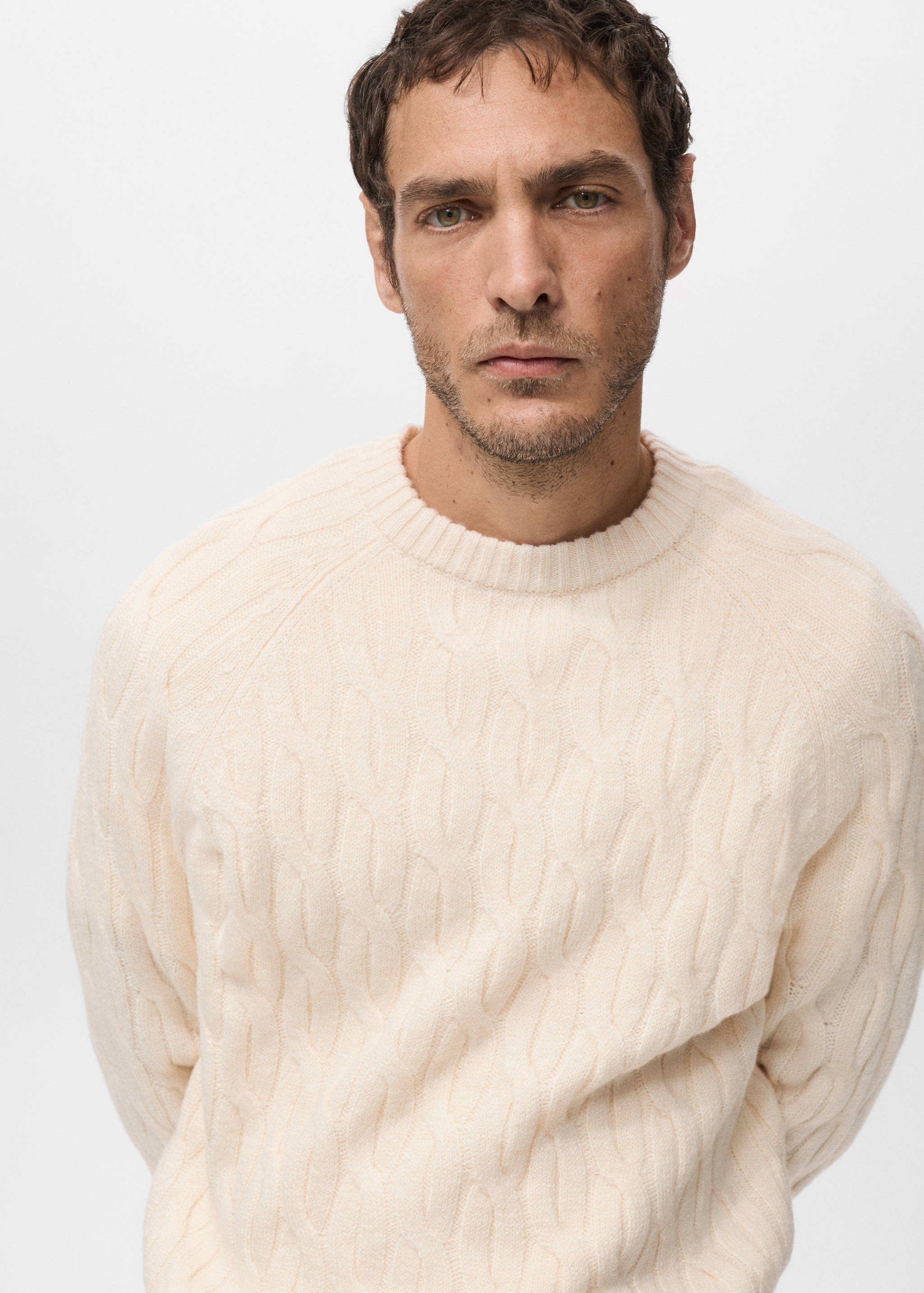 Cable-knit sweater - Details of the article 6
