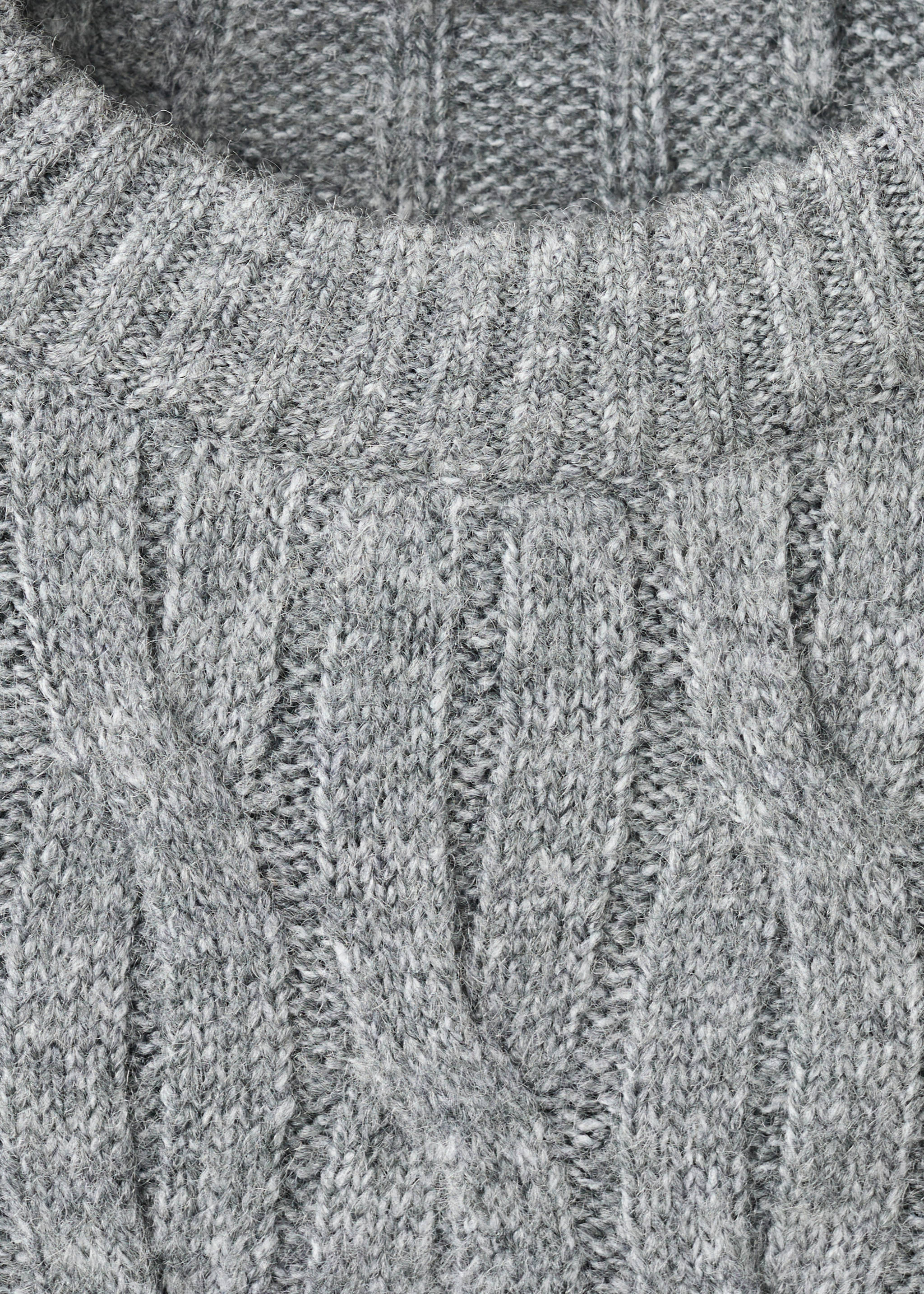 كنزة محبوكة بنمط الجدائل - تفاصيل المنتج 0