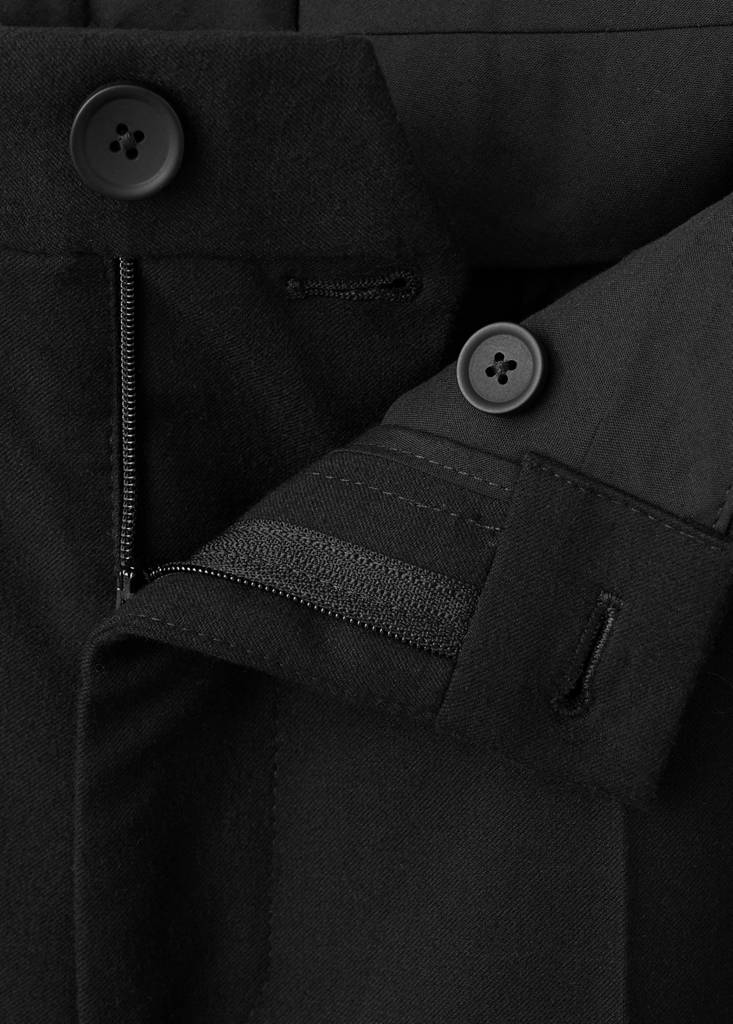 Slim-fit flannel trousers — Black
