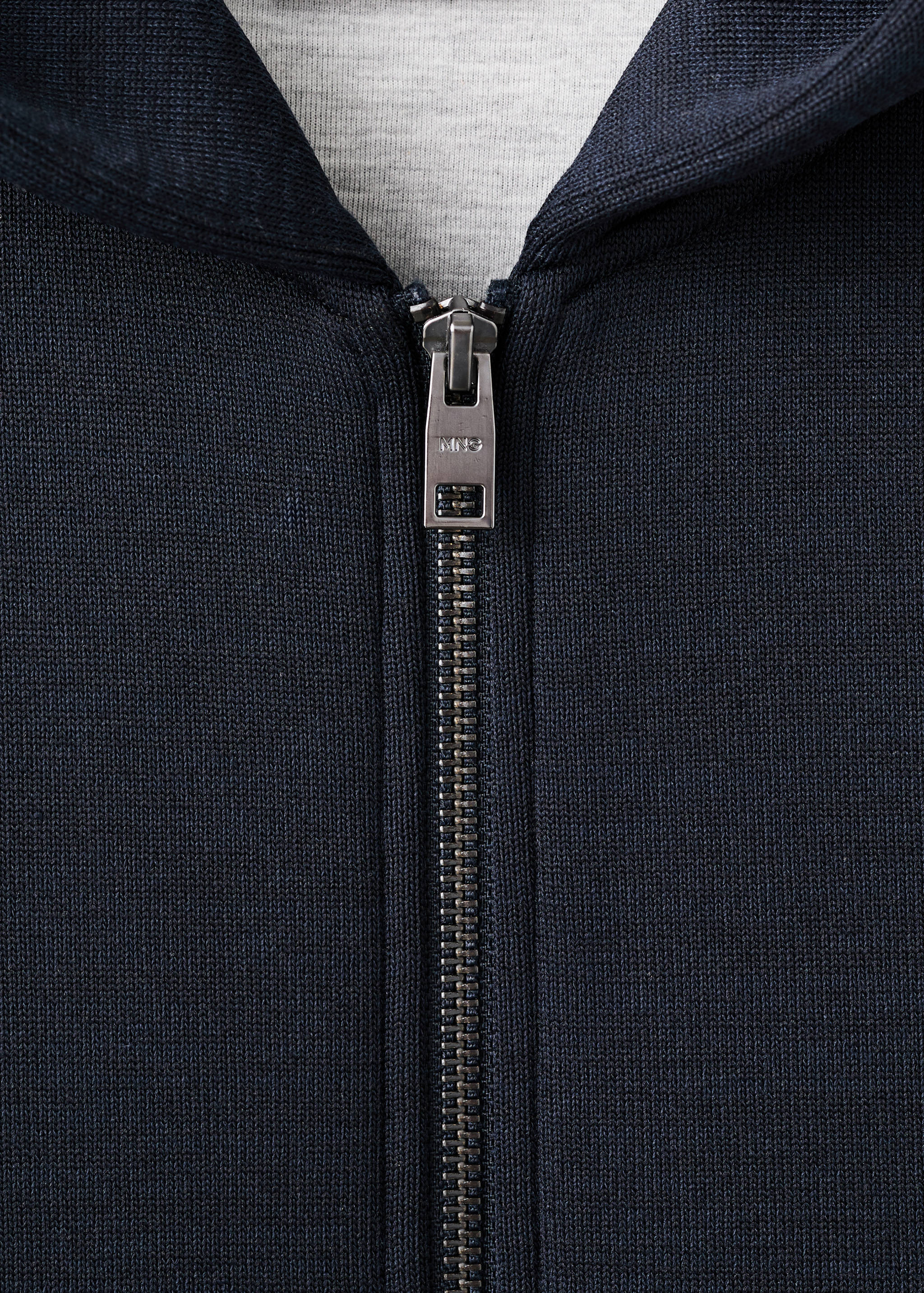 Sweat à zip effet néoprène - Détail de l'article 8
