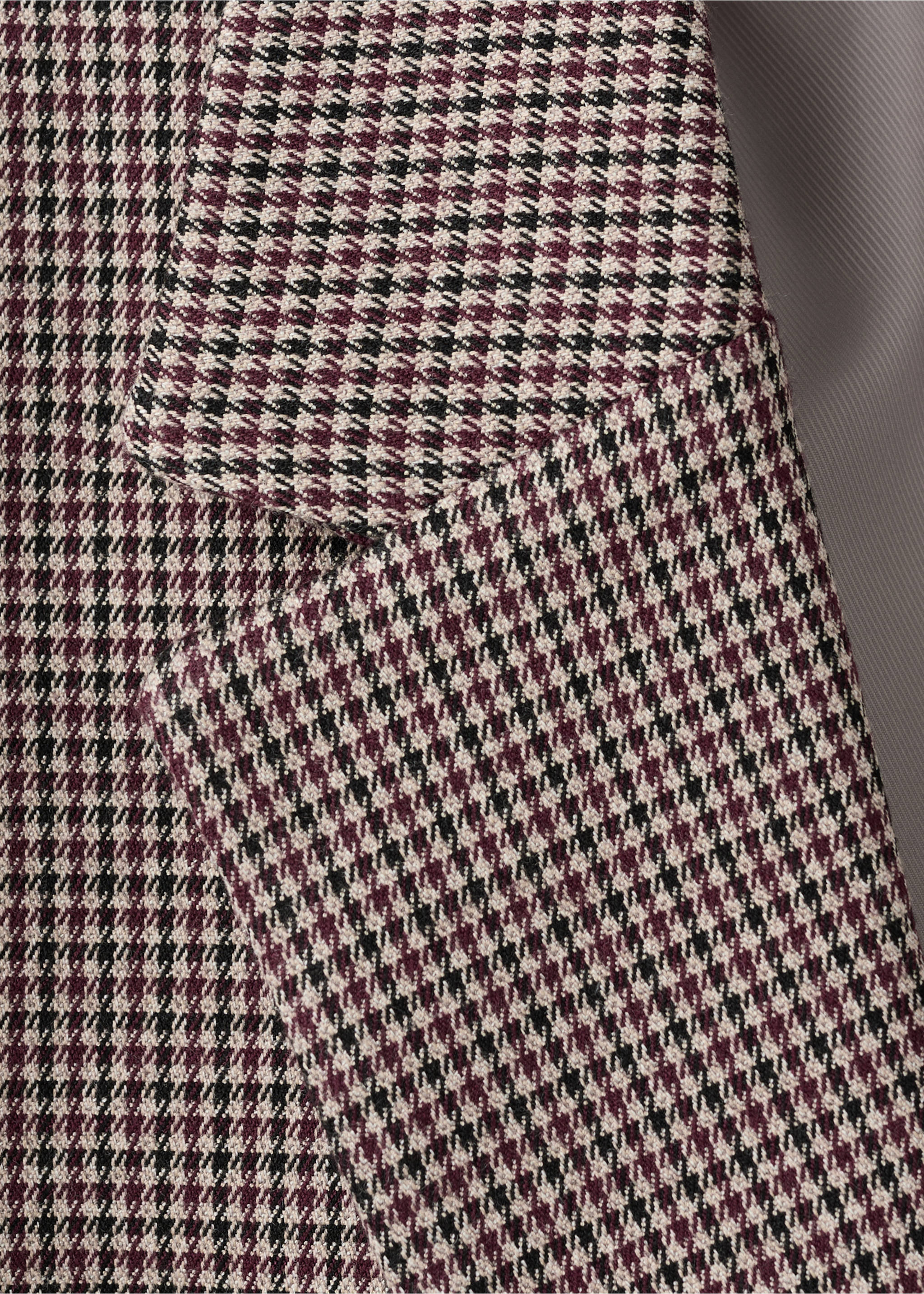 Blazer croisé micro pied-de-poule - Détail de l'article 8, Bordeaux. Ref: 27091259-00.