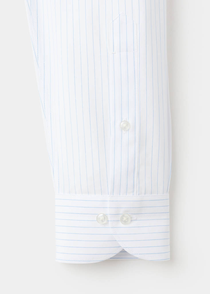 Slim Fit-Anzughemd aus Baumwolle mit Streifen — Himmelblau