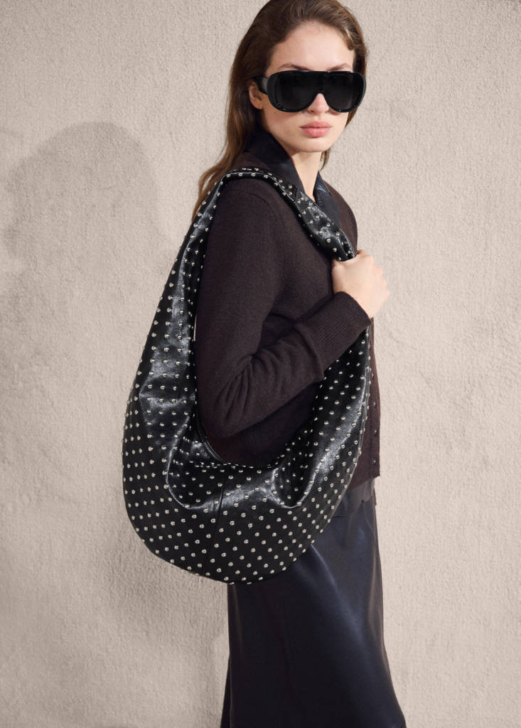 Oval studded shoulder bag — Black