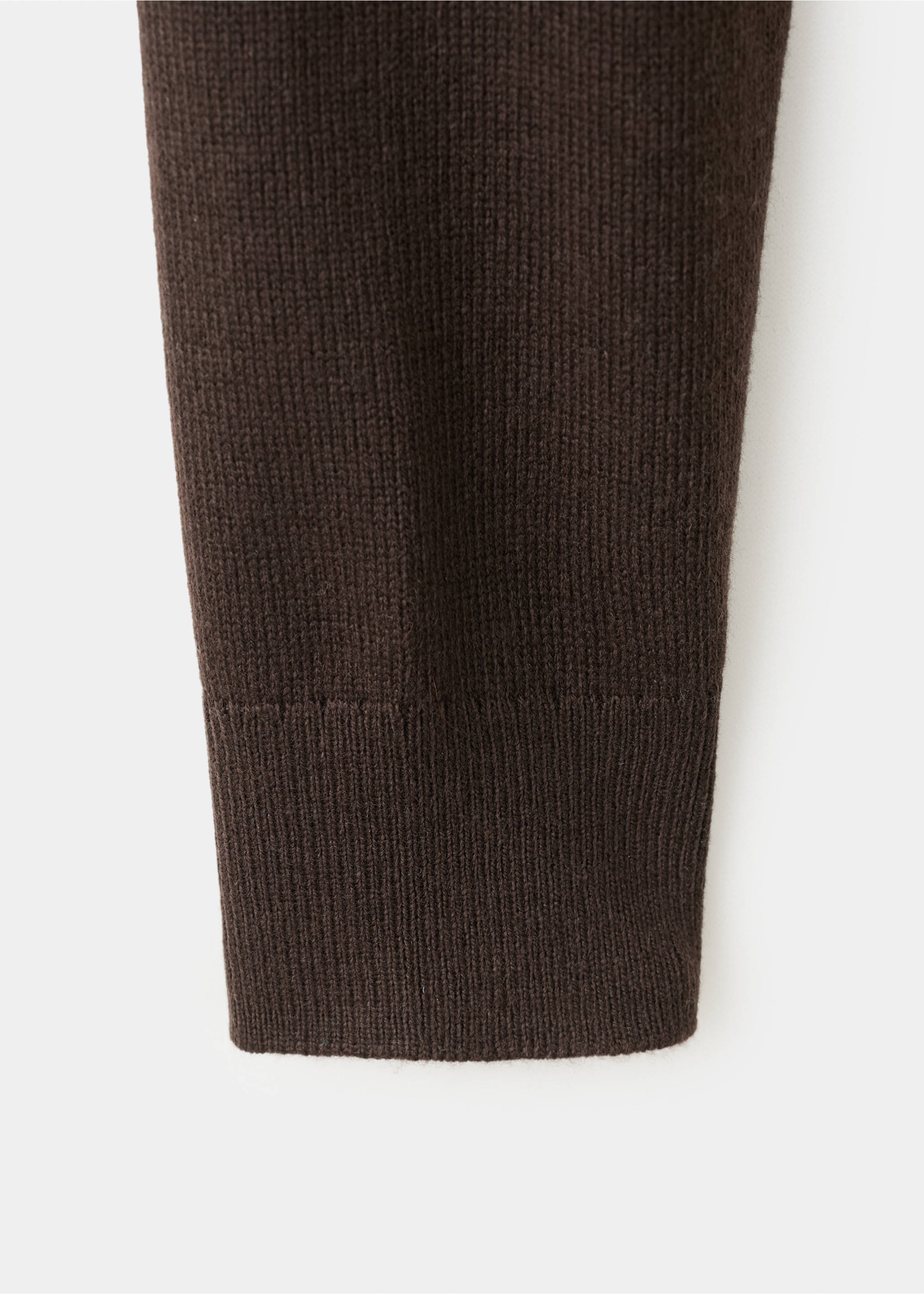 Knitted button cardigan - Details of the article 8, Chocolate. Ref: 27091274-00.